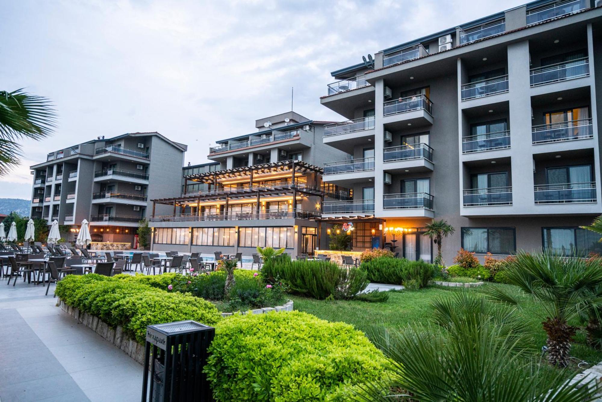 Hierapark Thermal & 5* Pamukkale