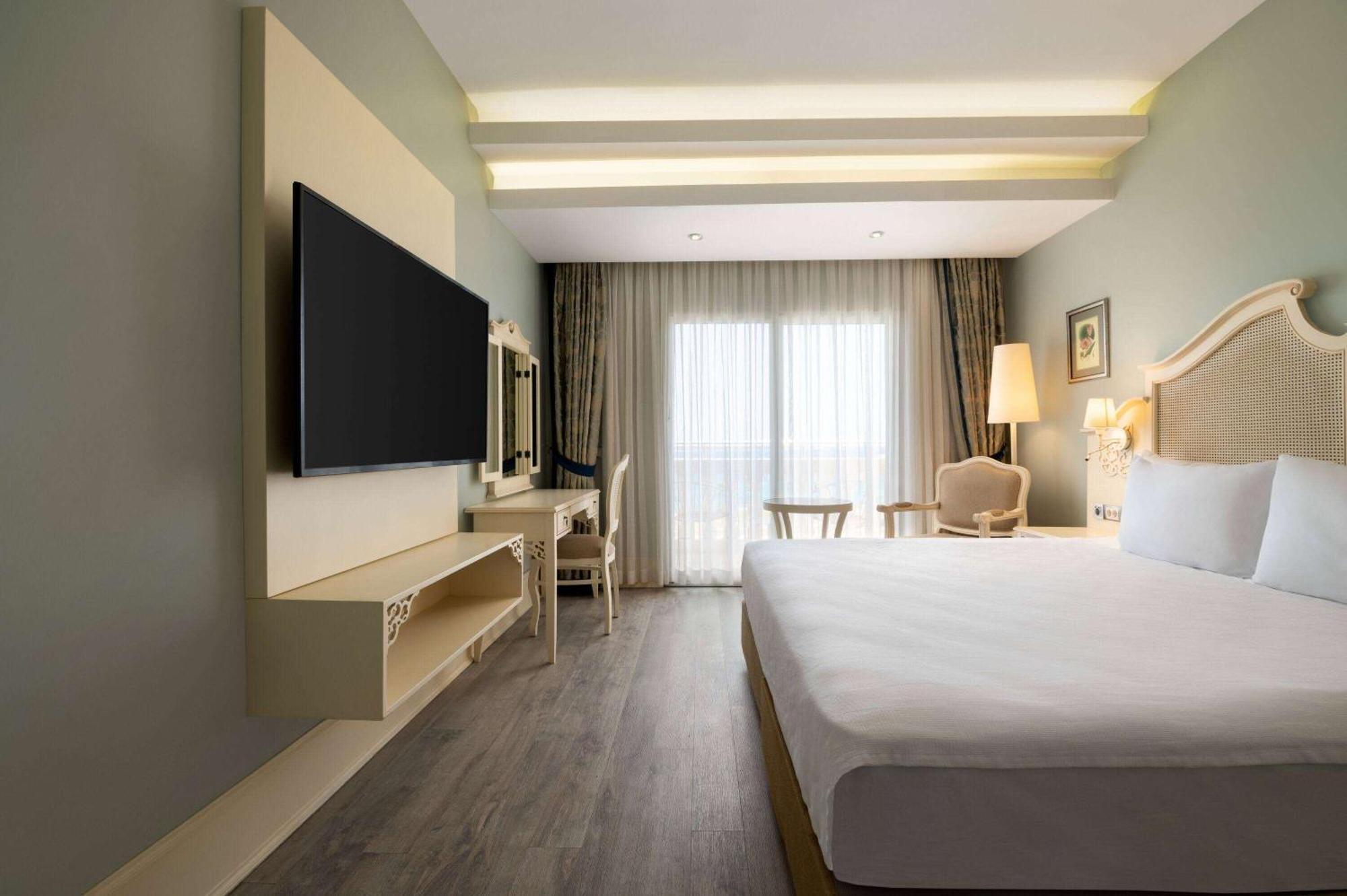 Dolce By Wyndham Cesme 4* Alacati