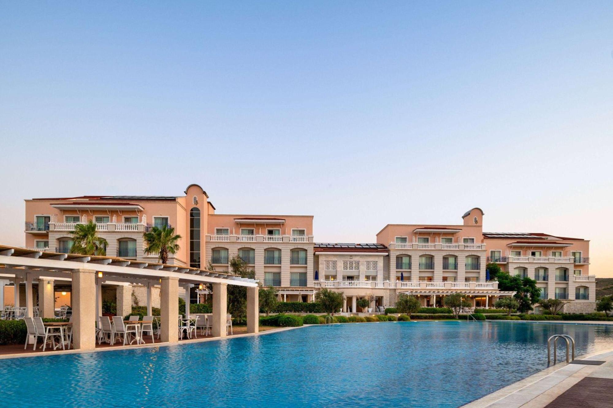 Dolce By Wyndham Cesme 4* Alacati