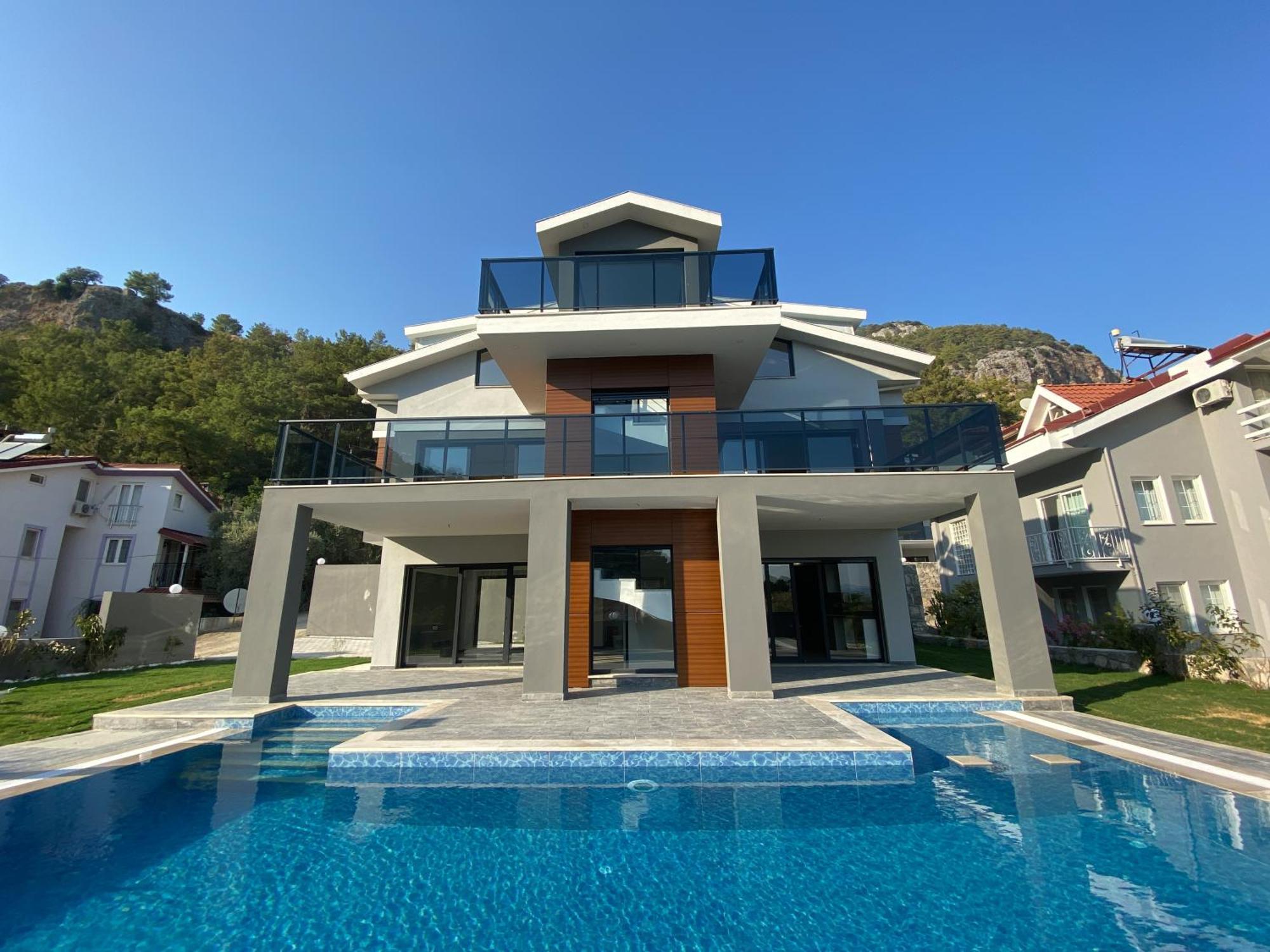 Goecek Marin C 4+1 Villa, Oezel Havuzlu