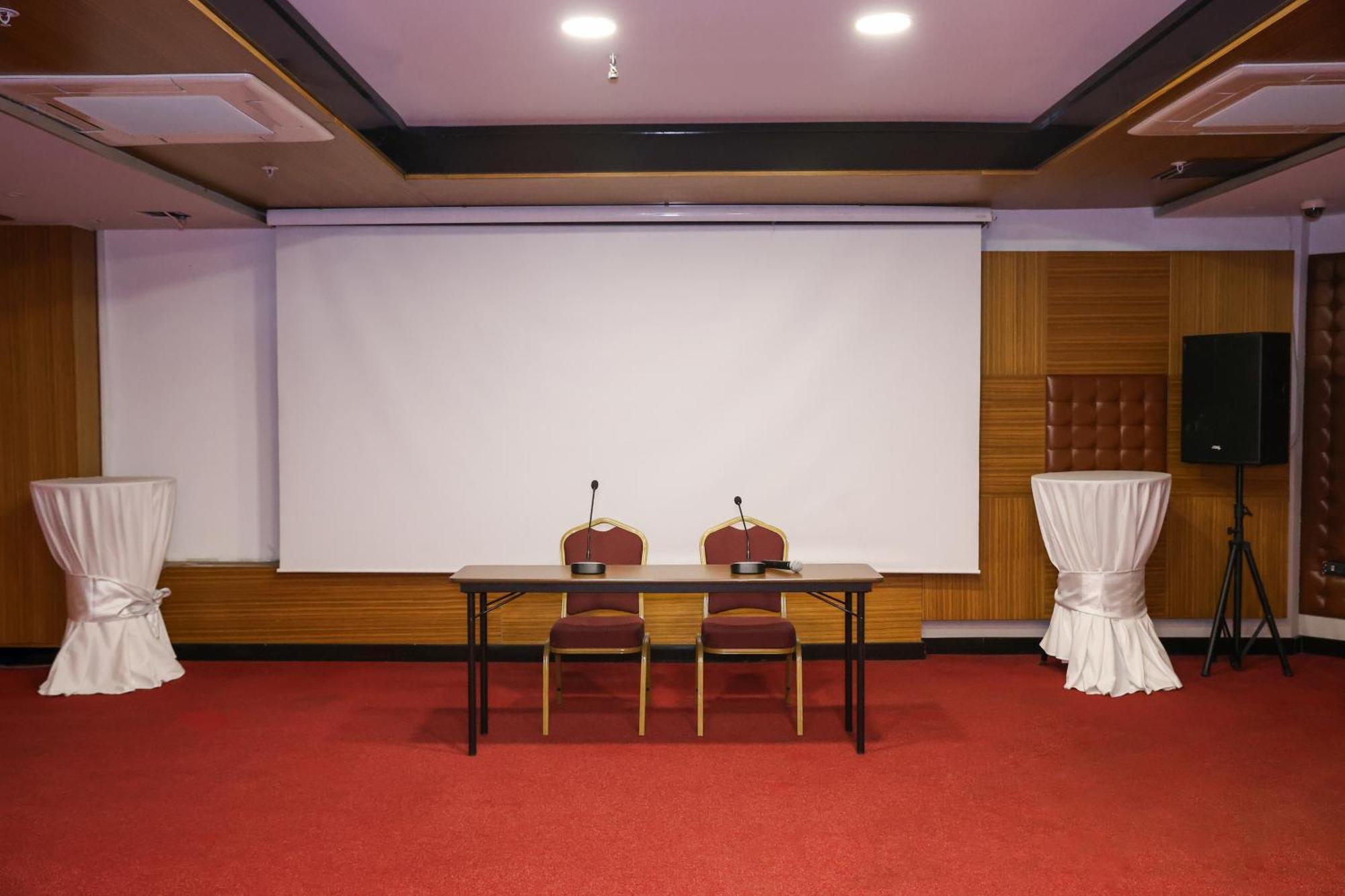 The Hera Platinum Hotel 4*