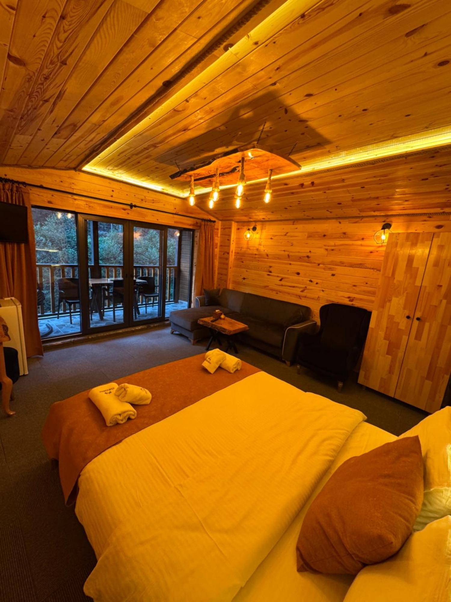 Resort Oezden Camlihemsin