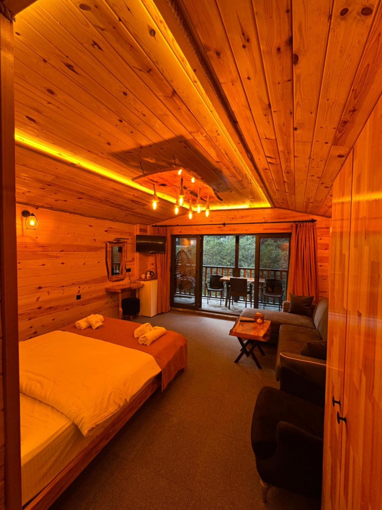 Oezden Resort
