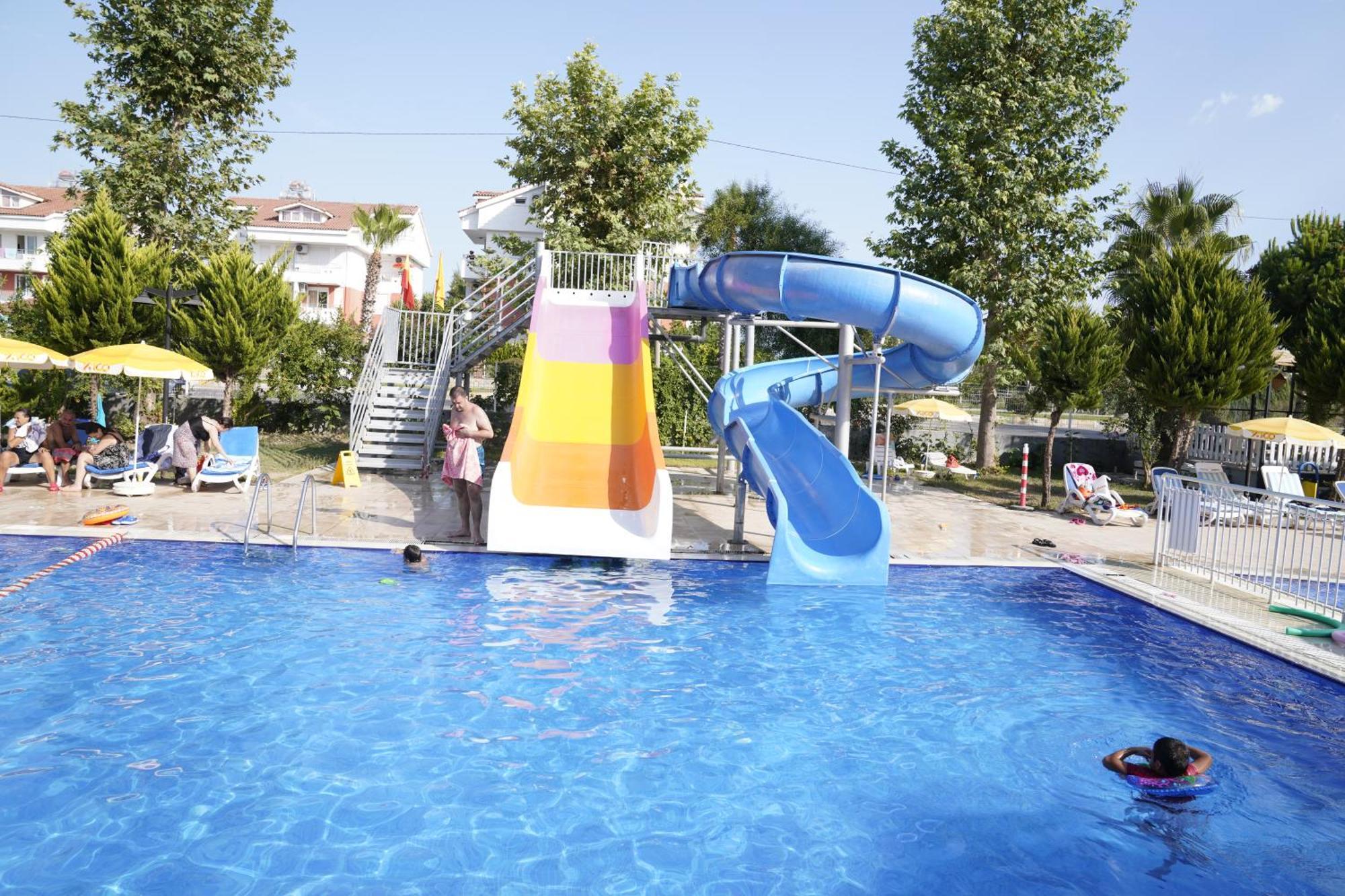 Irem Garden & 2*