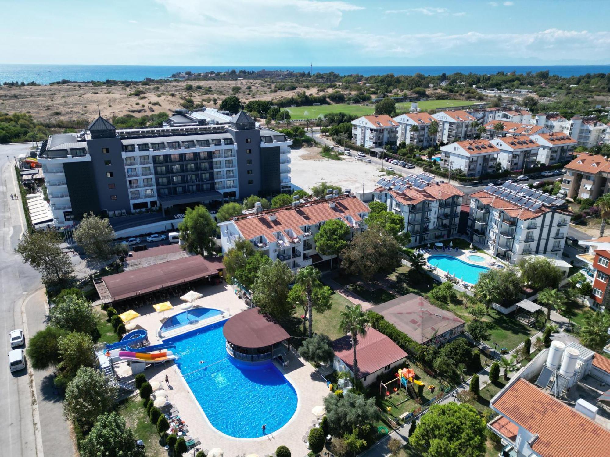 Irem Garden & 2*