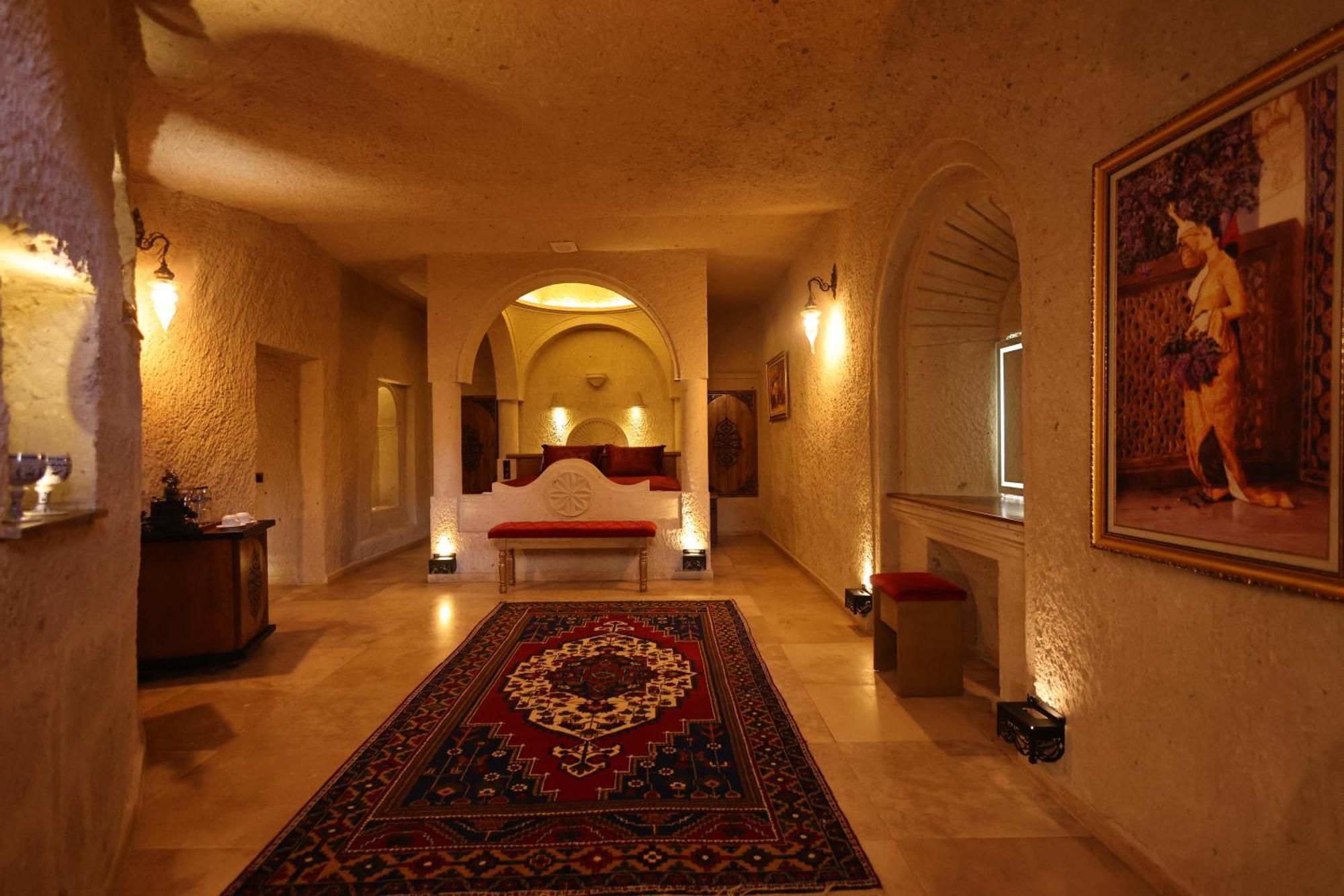 Cappadocia Cave 2*