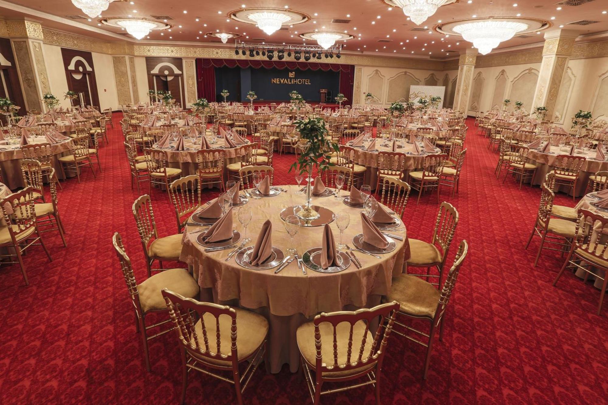 Nevali & Convention Center 5* Sanliurfa