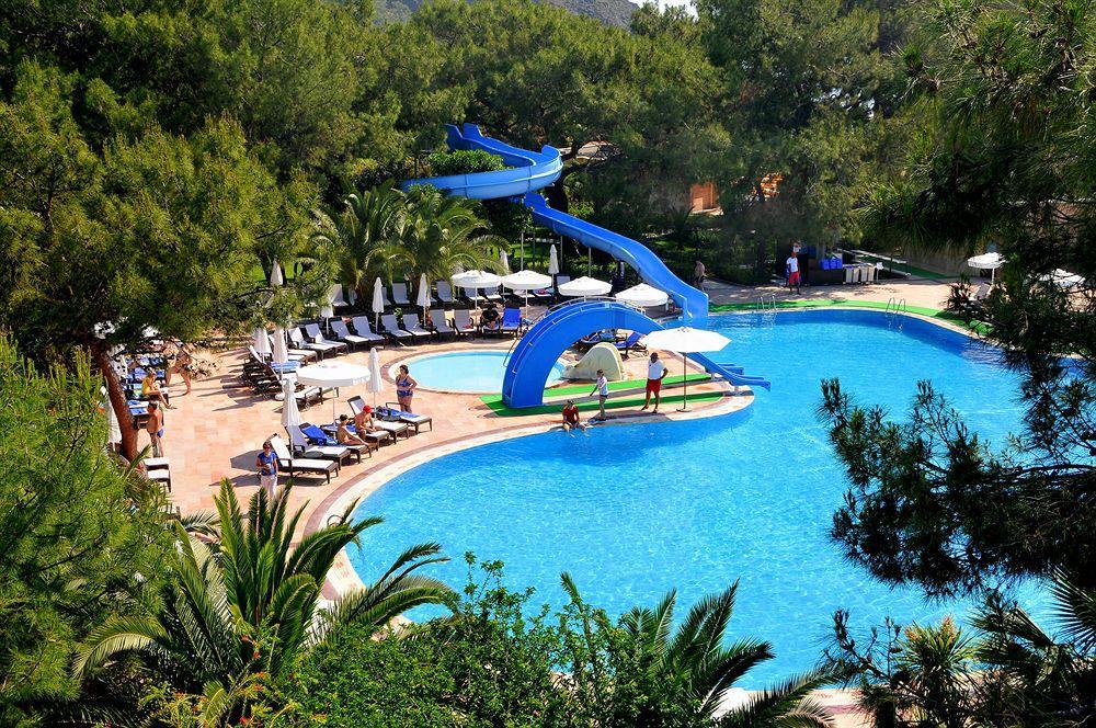 Tac'un Nisa Resort