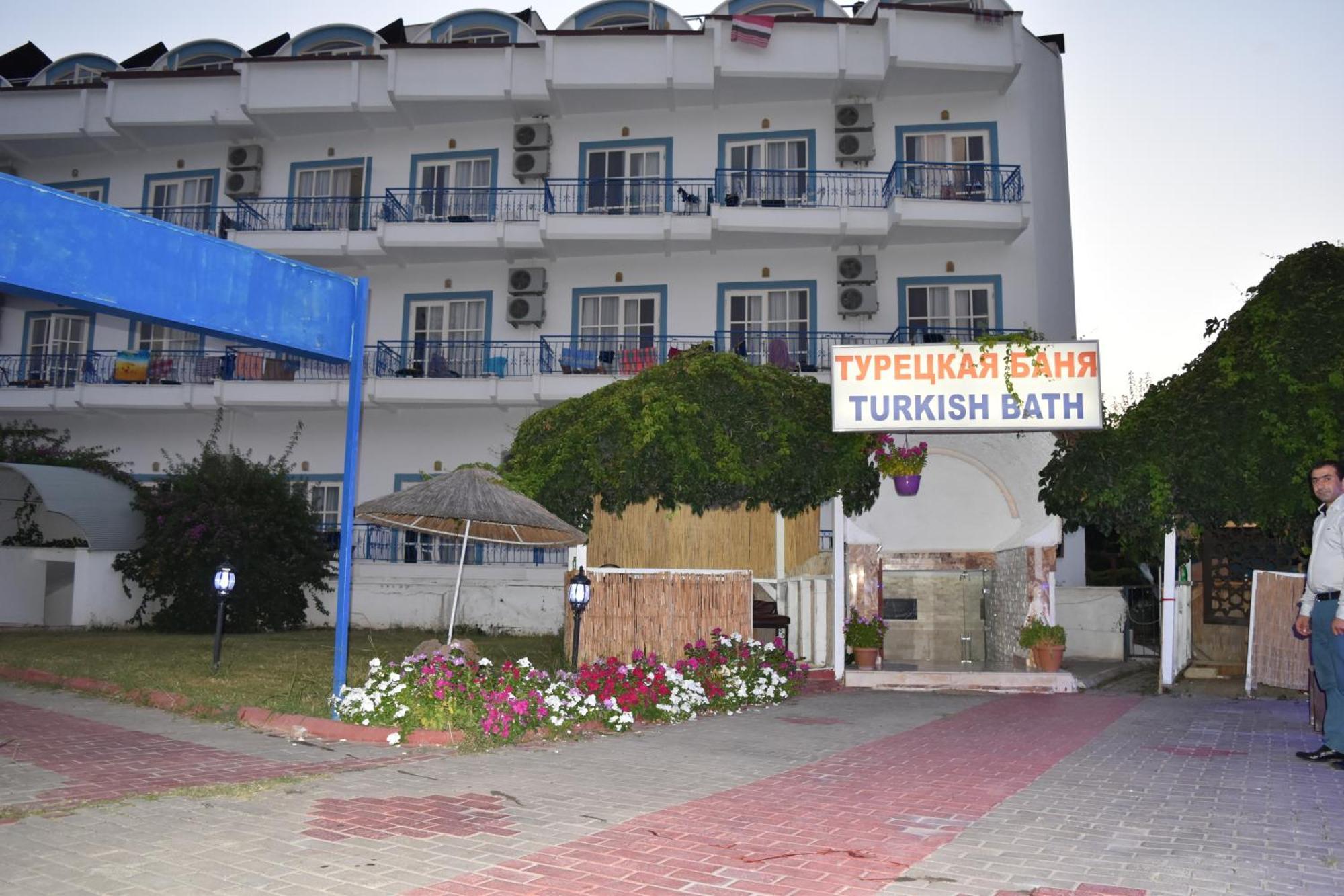 Ares Blue Hotel Kiris