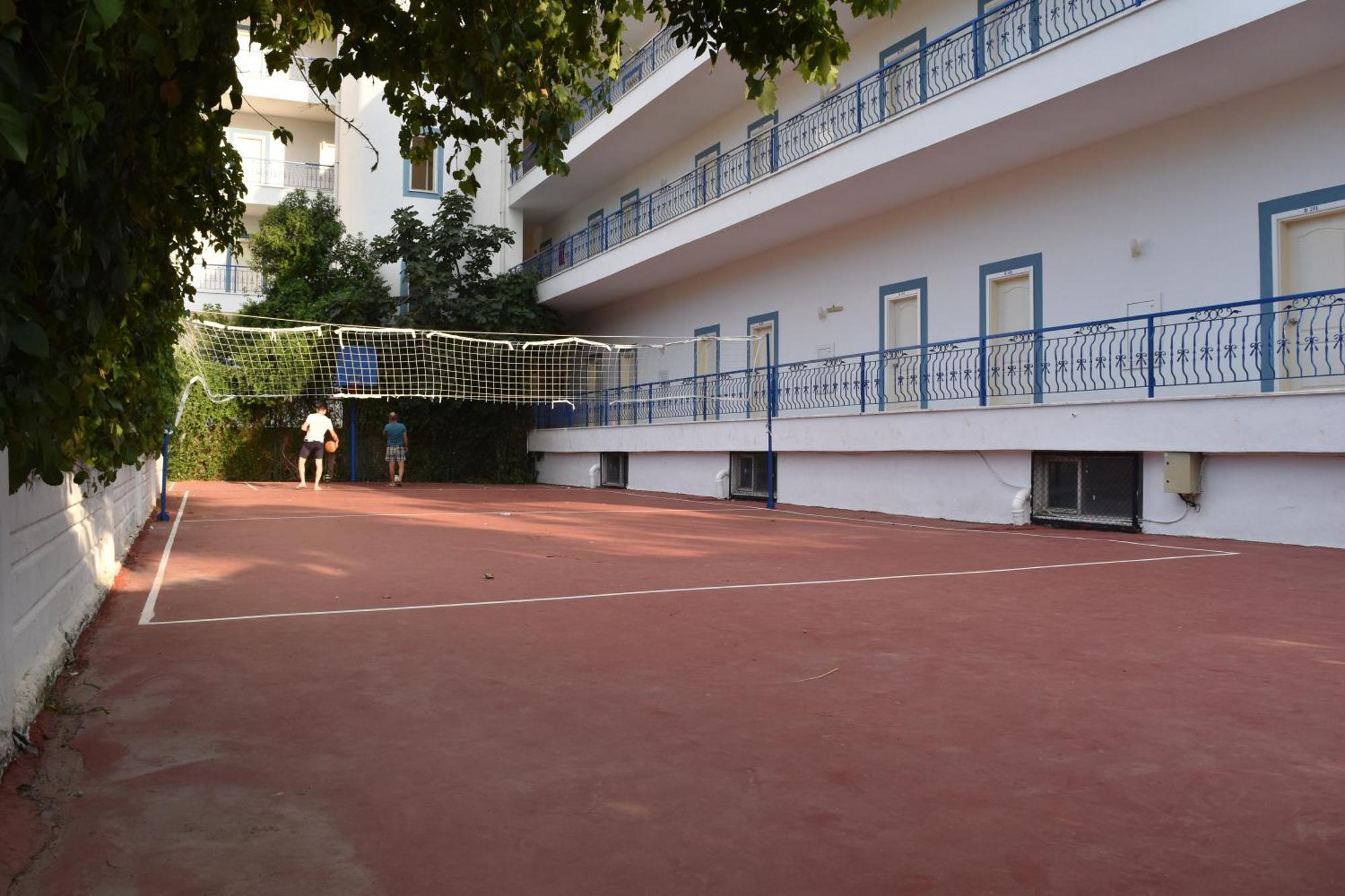 Ares Blue Hotel 4*