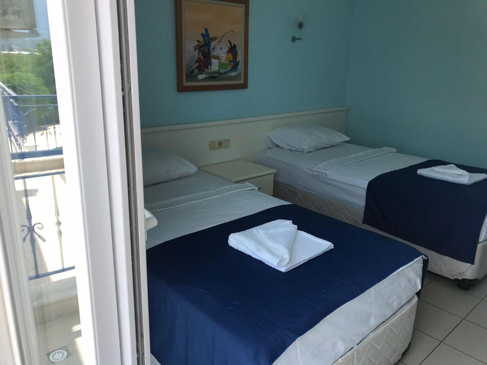 Hotel Ares Blue