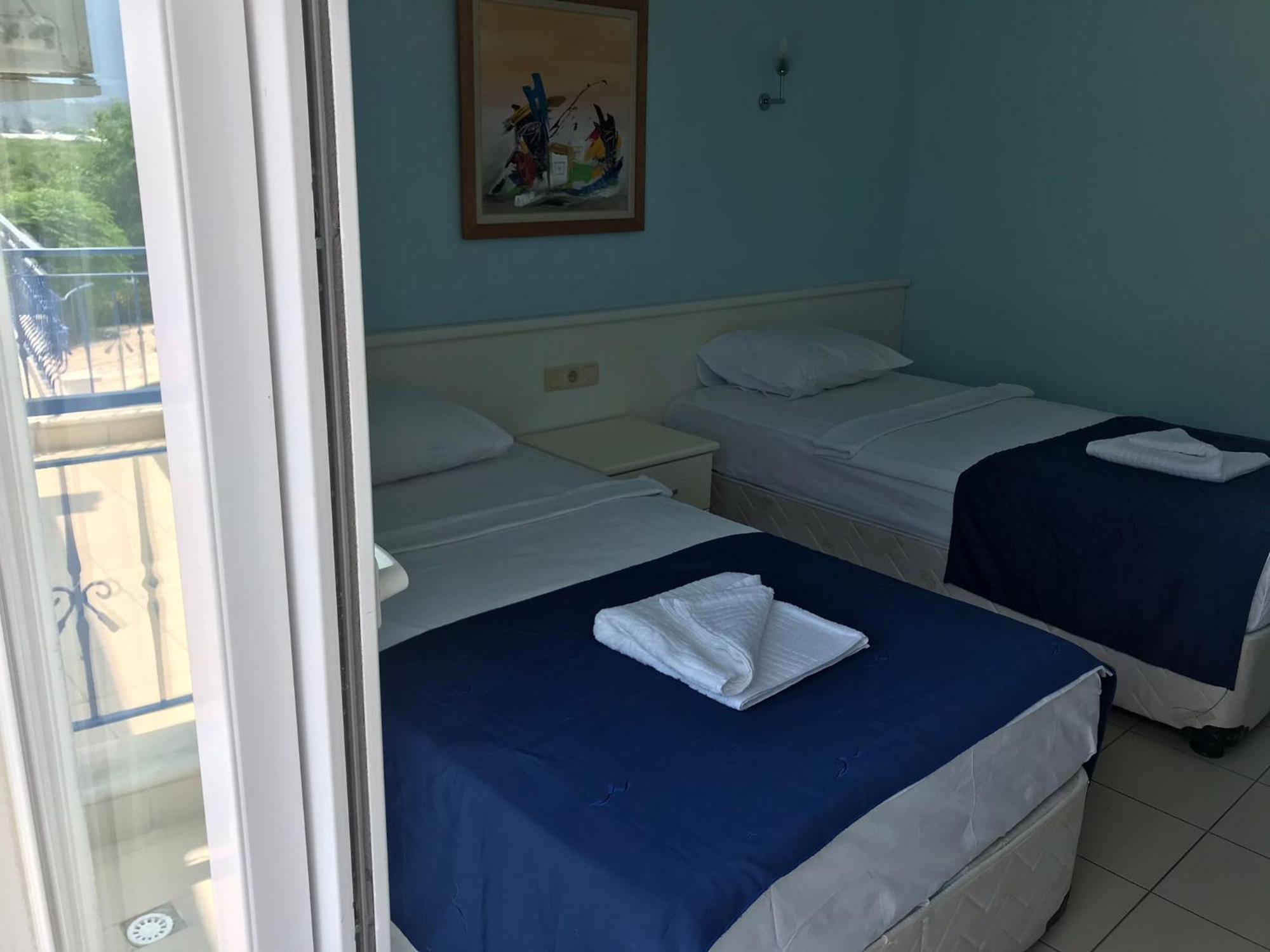 Hotel Ares Blue Kiris