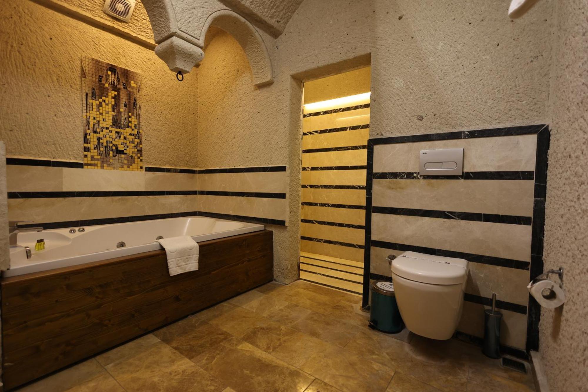 Cappadocia Cave Hotel 2*
