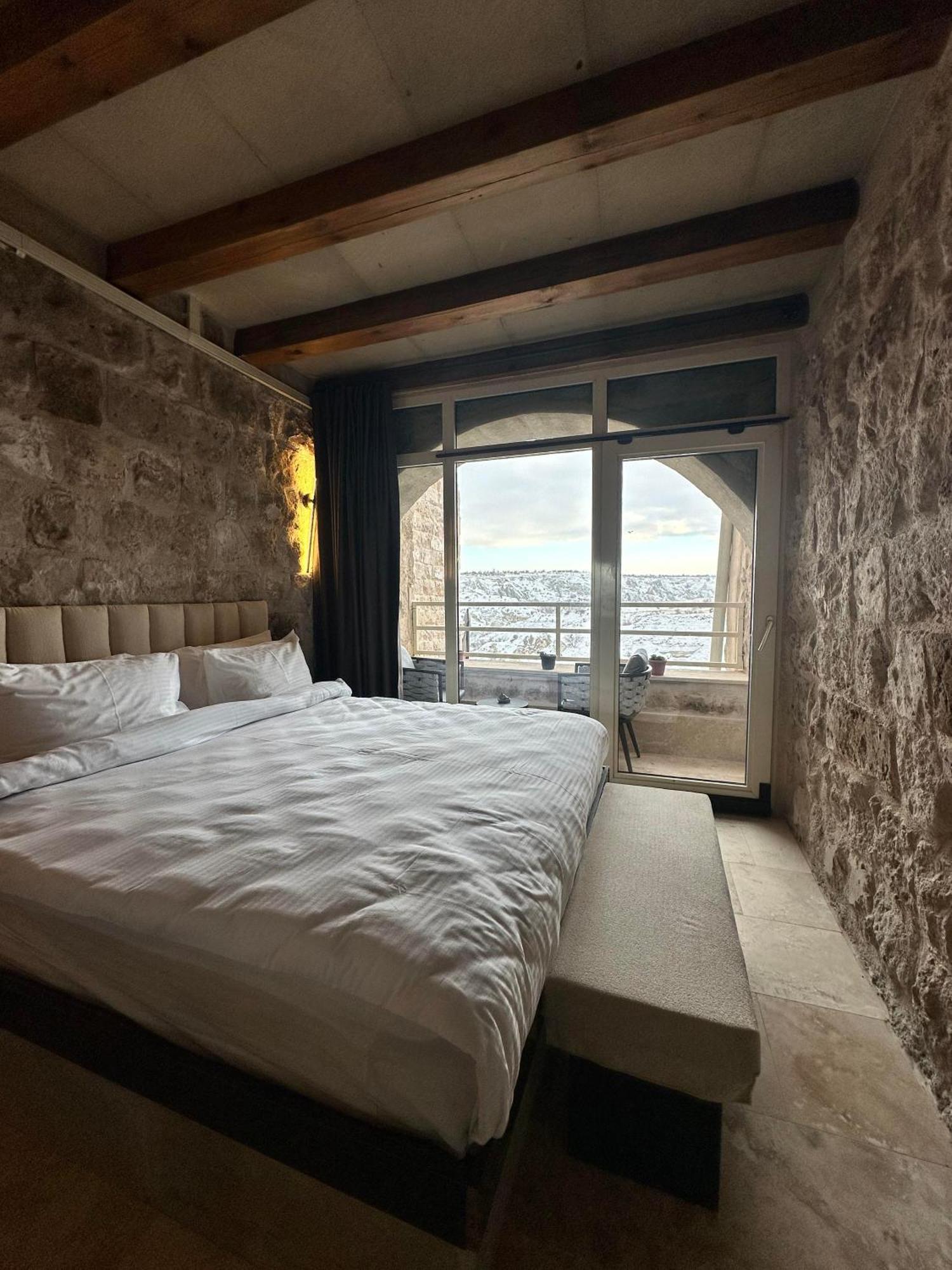 Be Still Alexa Smart Luxury Escape Adults Only Hotel *