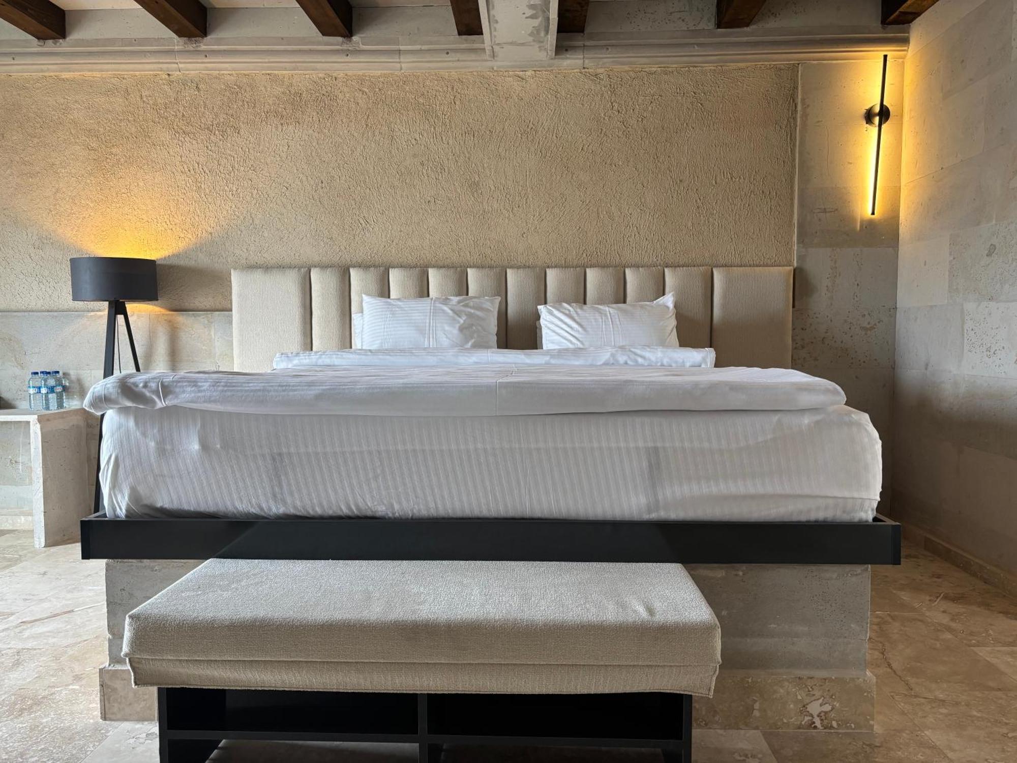 Hotel Be Still Alexa Smart Luxury Escape Adults Only