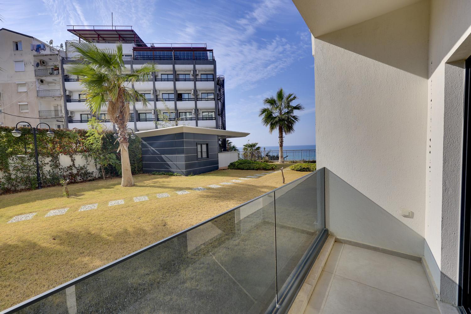 Seasight Hotel