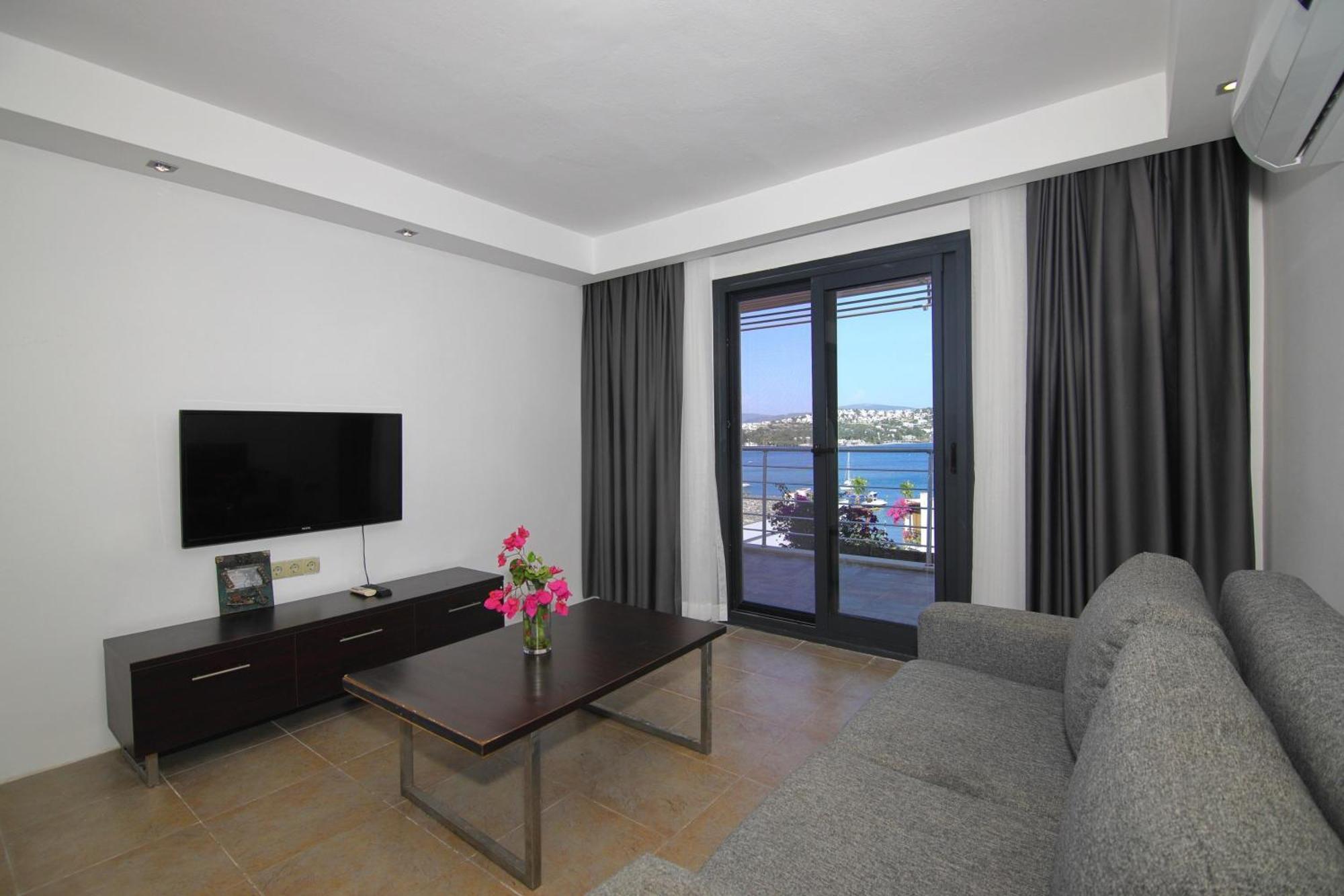 Hotel Amilla 4*