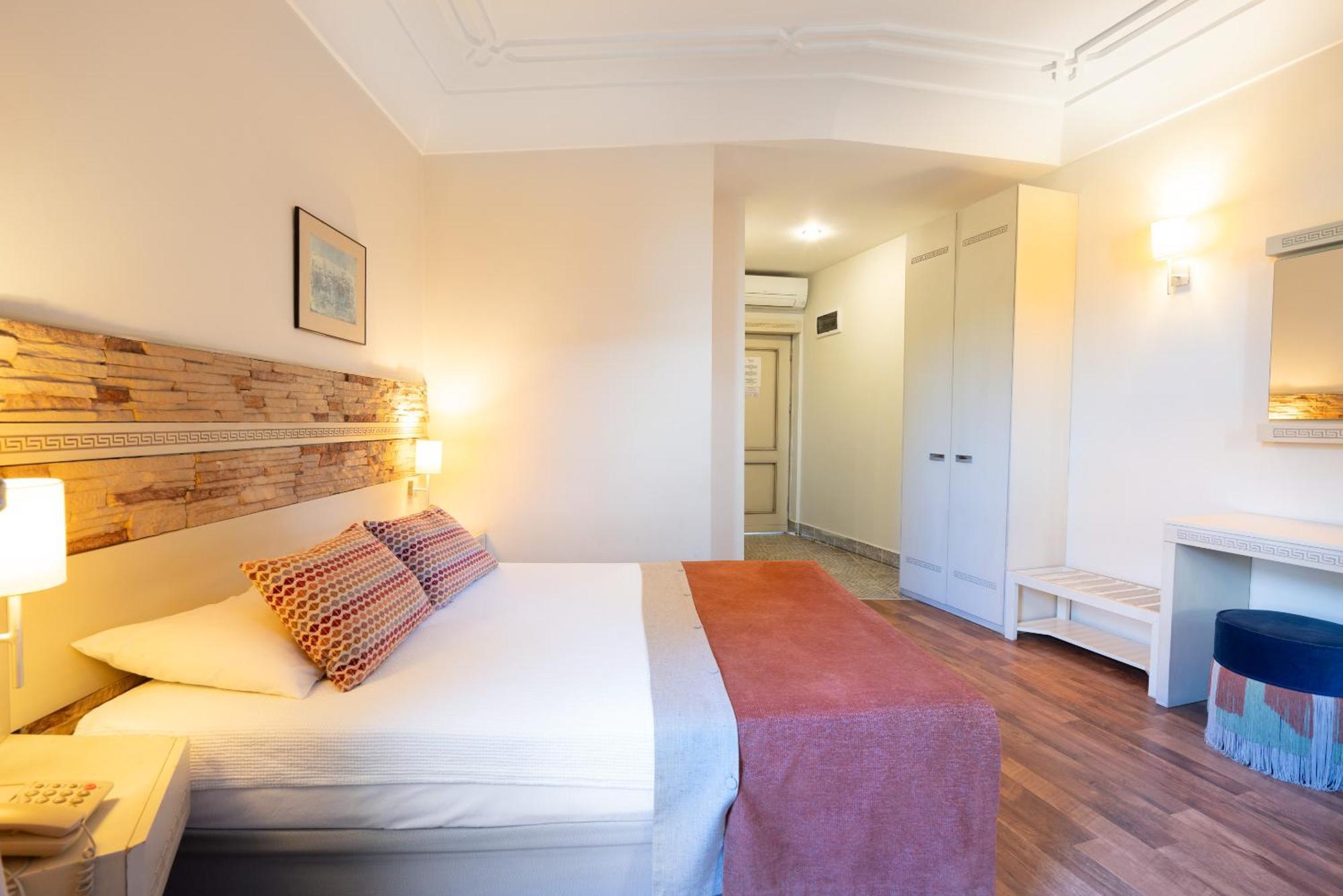 Aspen Kaleici Hotel 4*