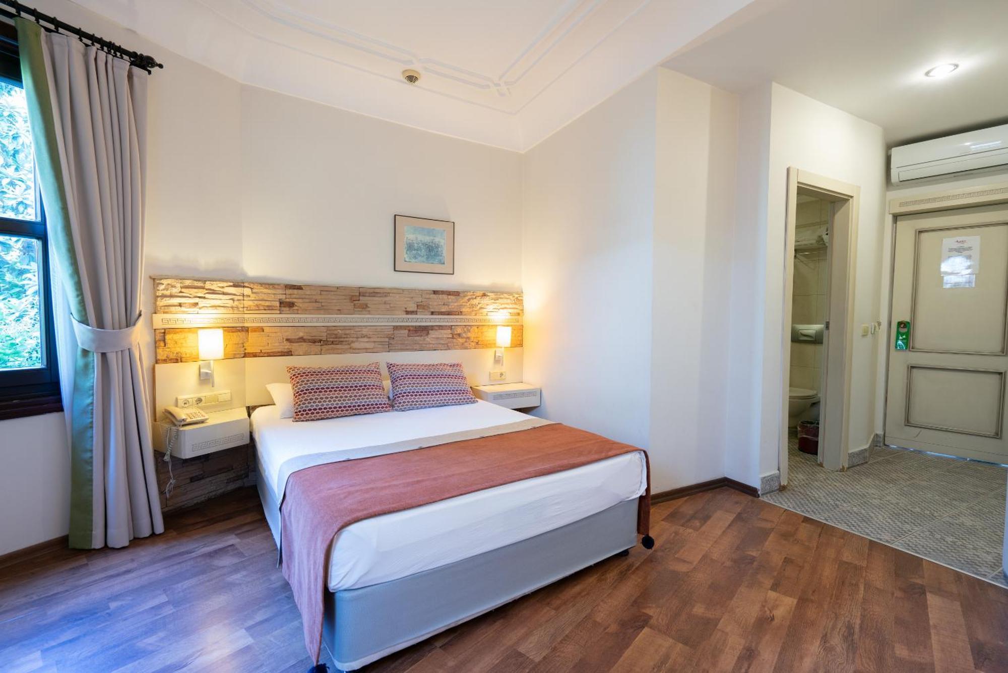 Aspen Kaleici 4* Antalya