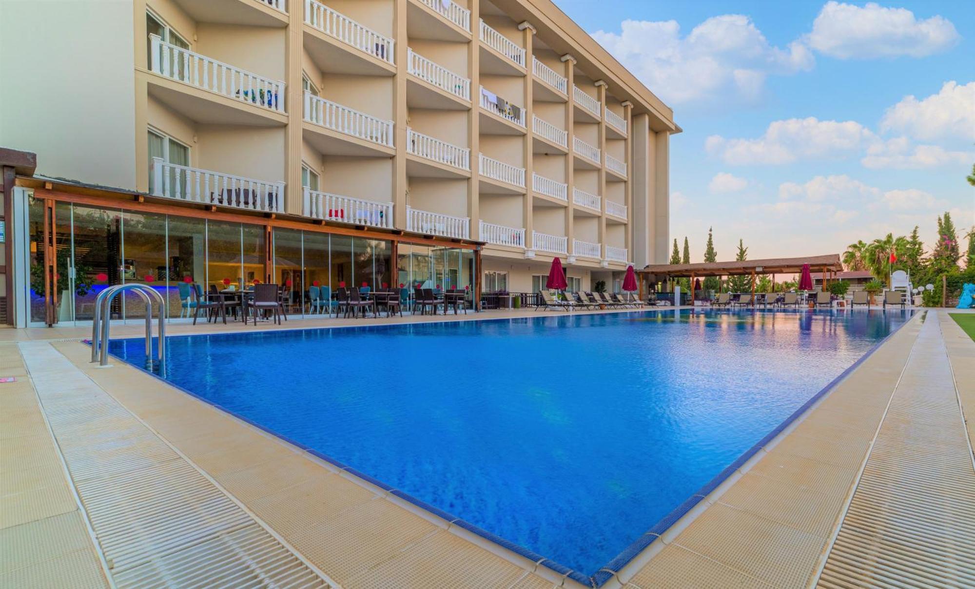 Justiniano Theodora 4* Okurcalar