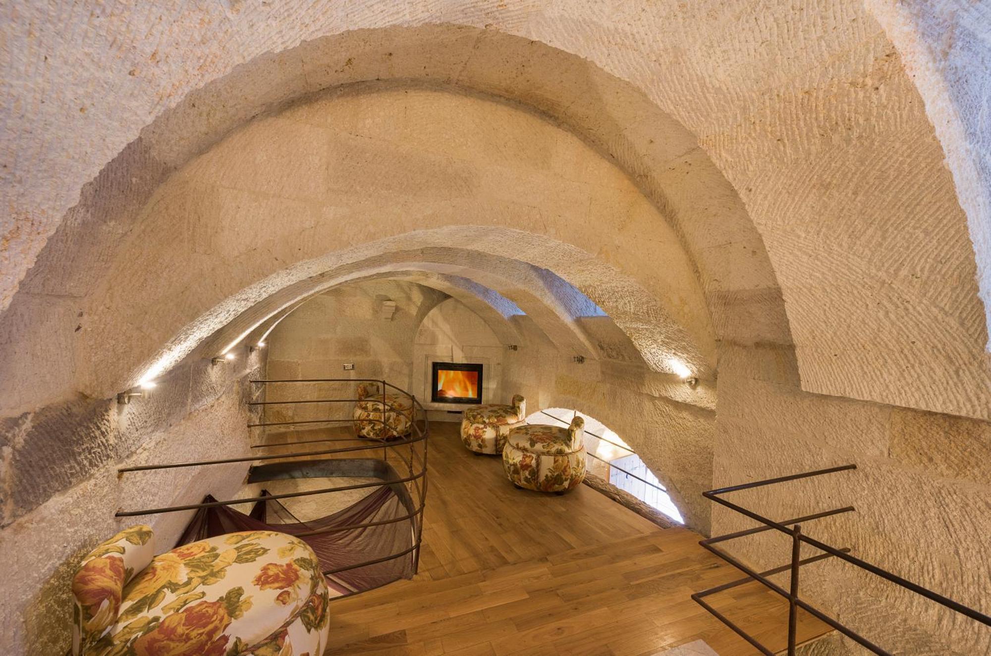 Anatolian Cave & 3*