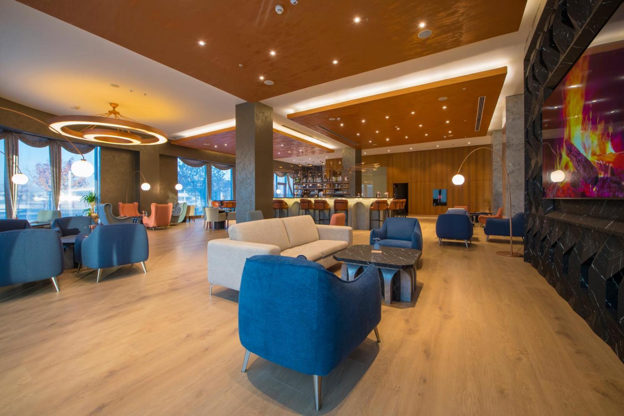 Hotel Crowne Plaza By Ihg 5*