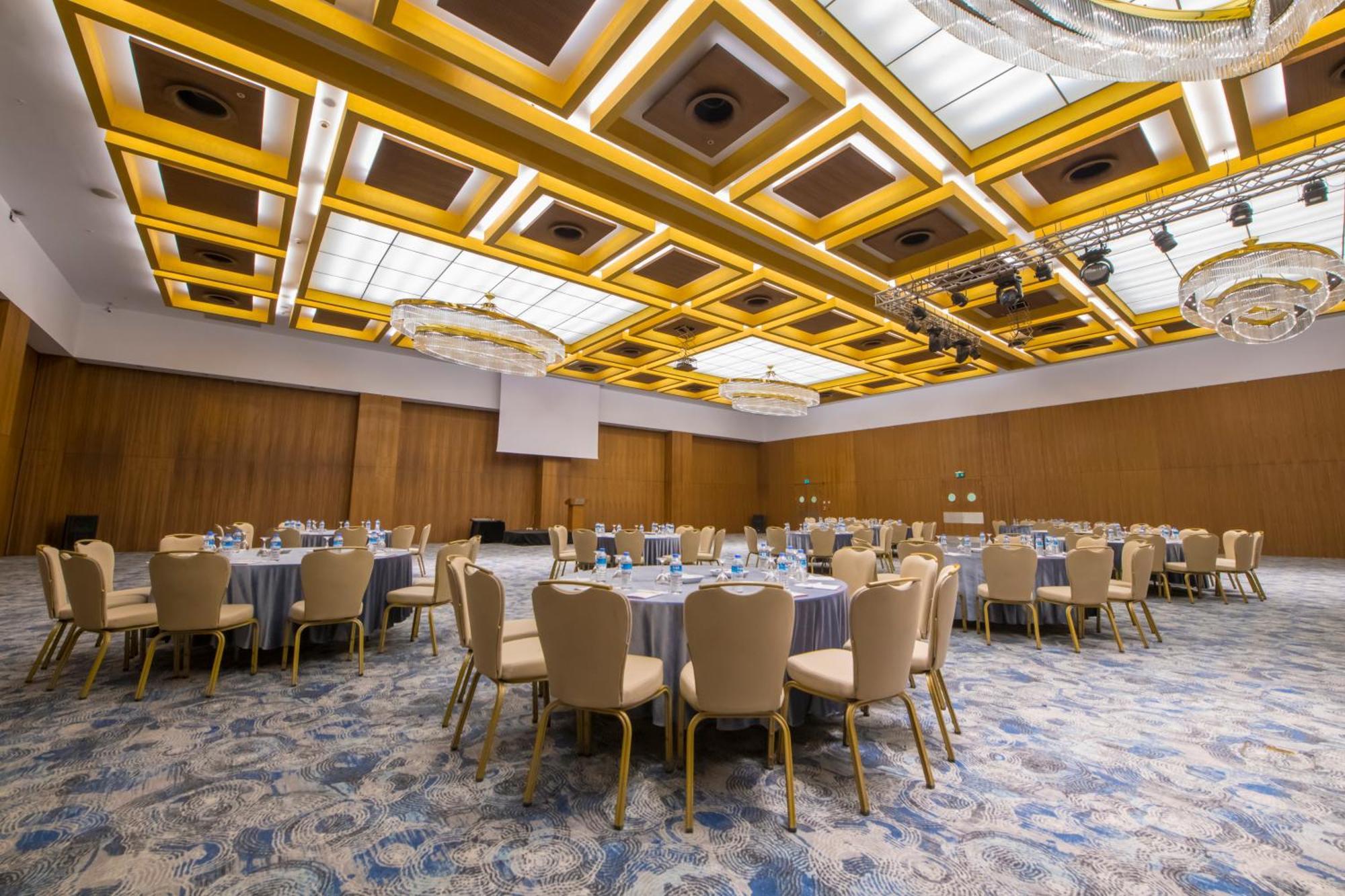 Hotel Crowne Plaza By Ihg Kayseri