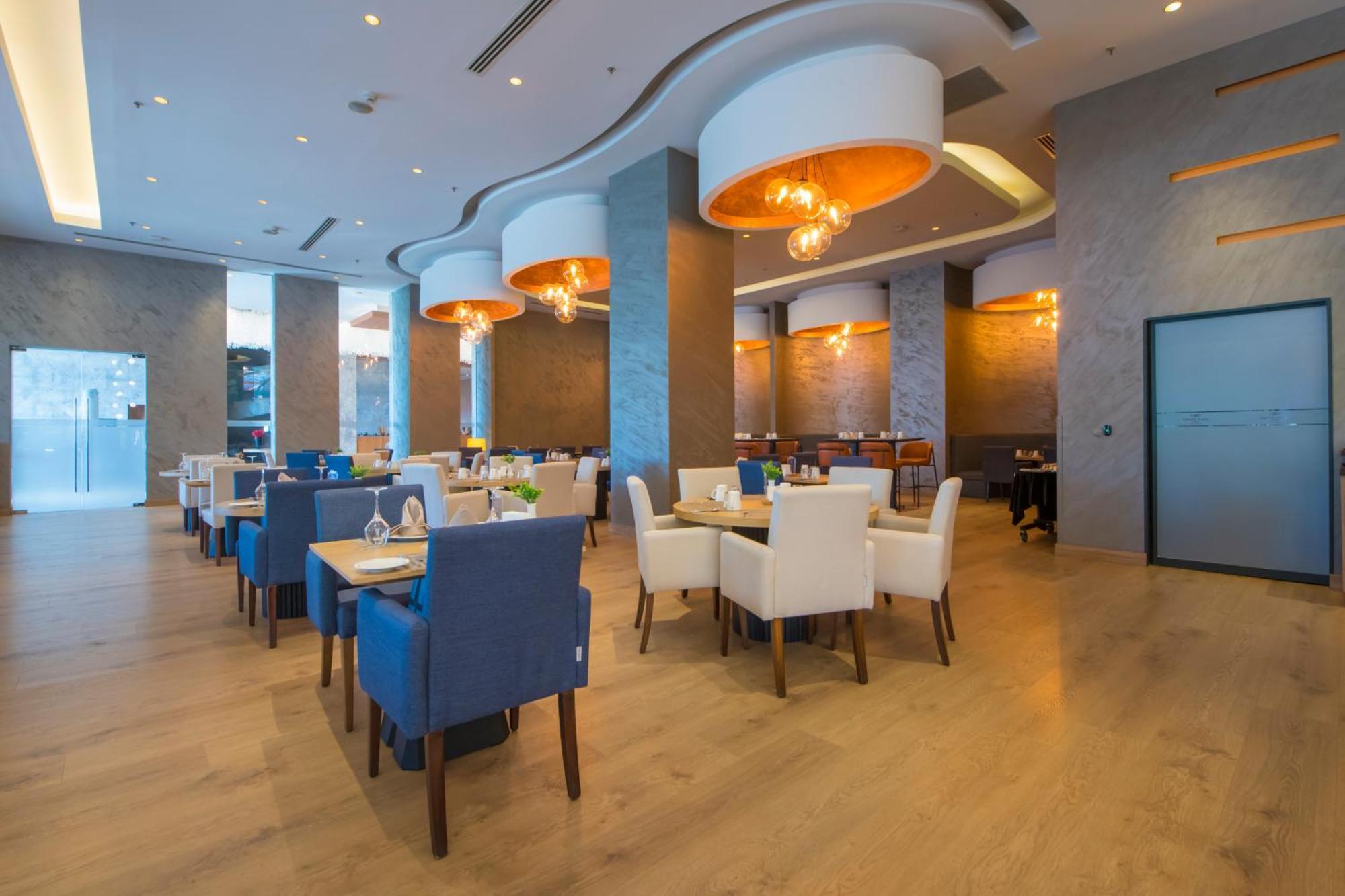 Crowne Plaza By Ihg