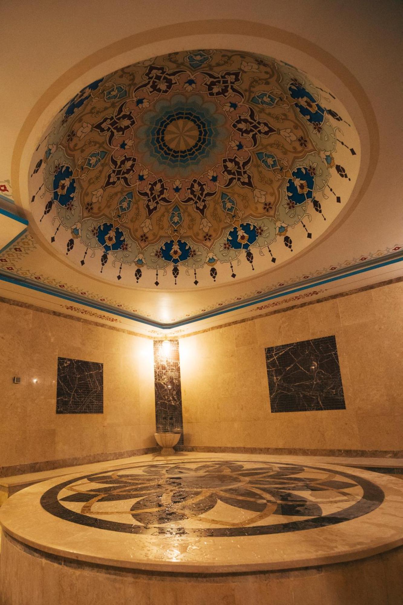 Royal Mersin Hotel