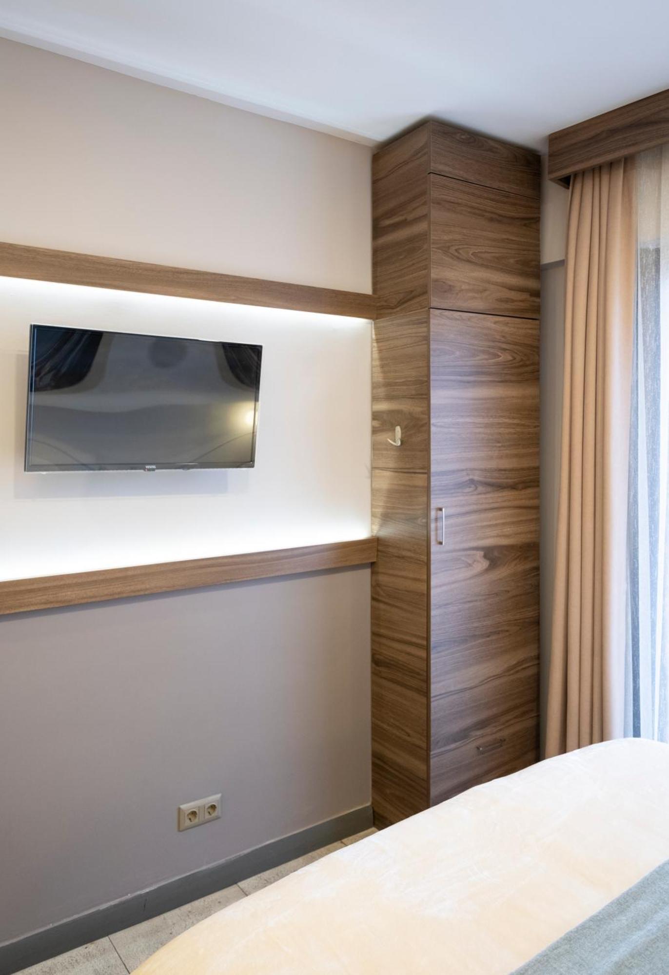 The Pera Hotel 3*