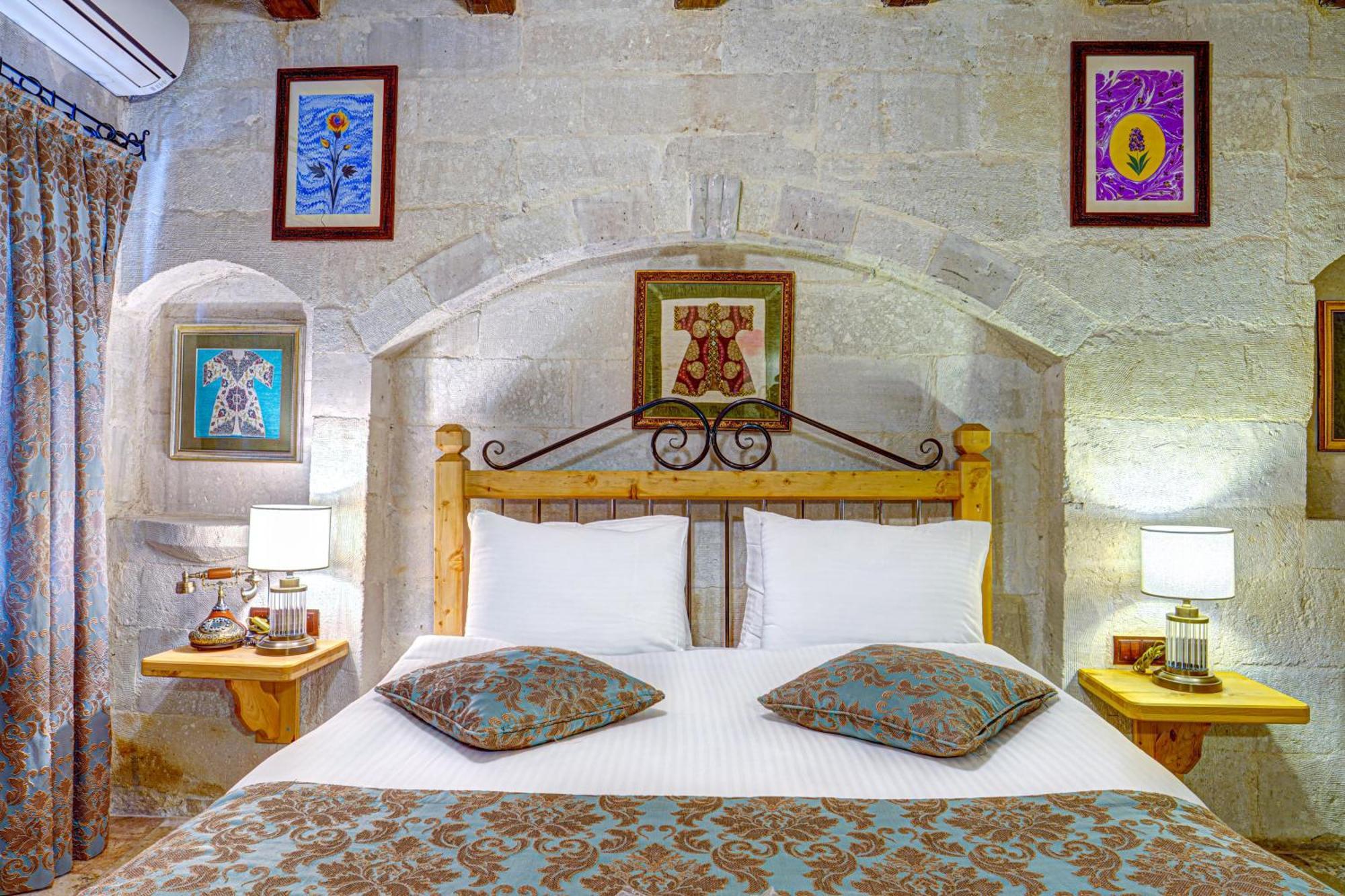 Hotel Aren Cave And Art Gallery 2*