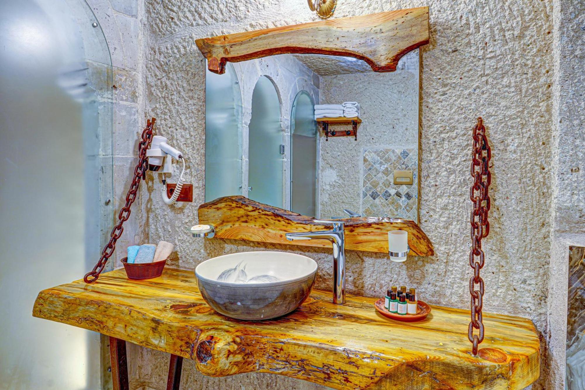 Hotel Aren Cave And Art Gallery Goreme
