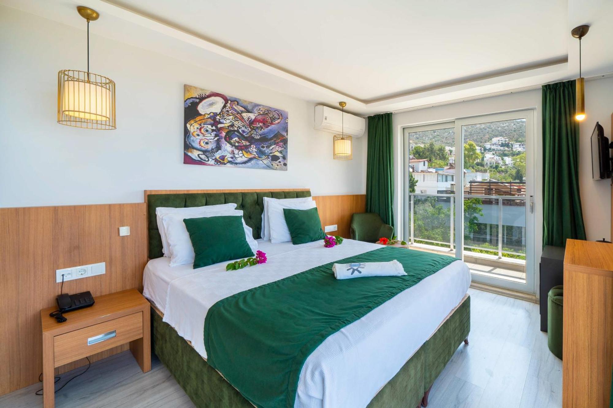 Mogons Exclusive Kalkan