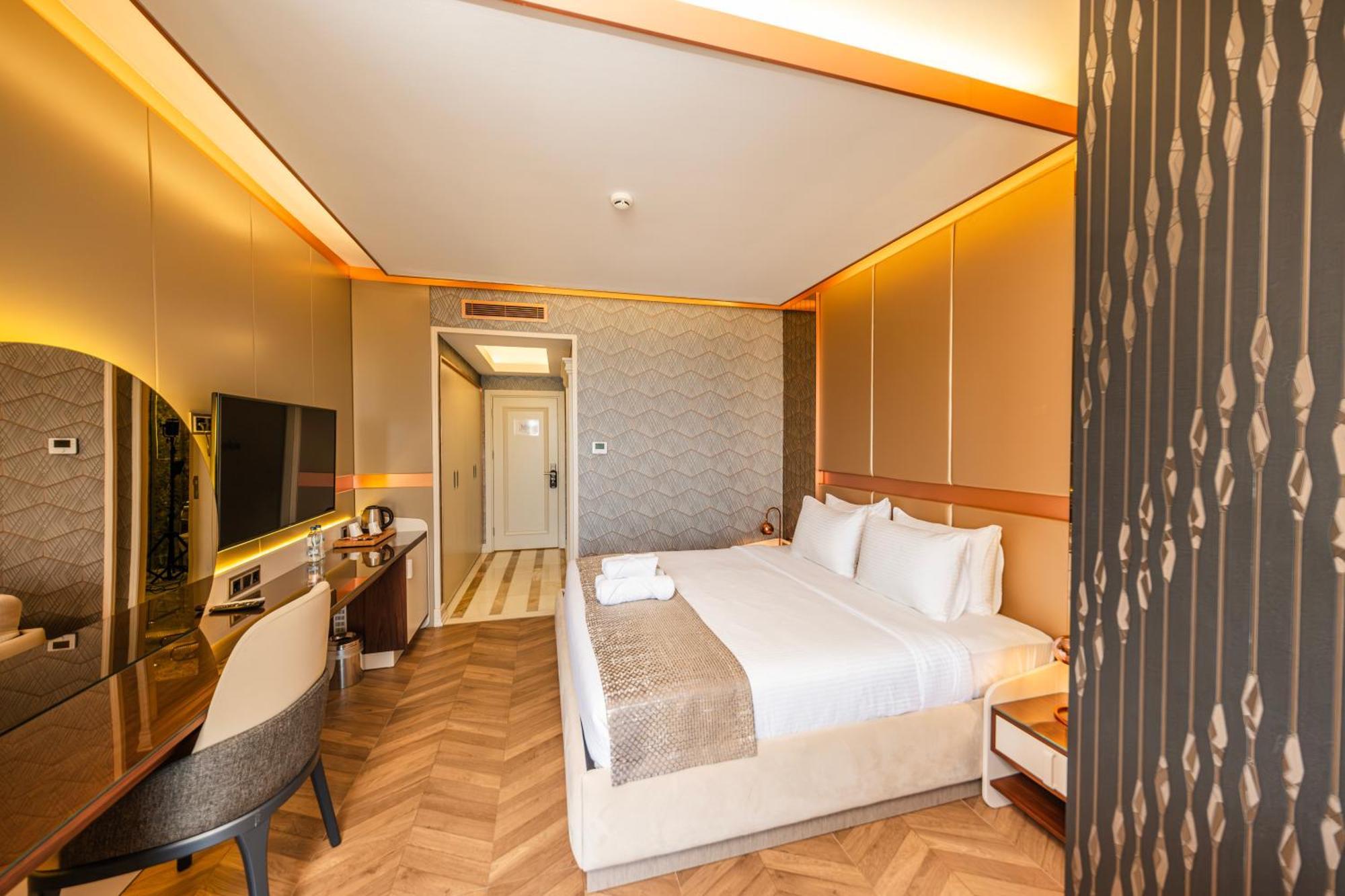 Mq Hotel *