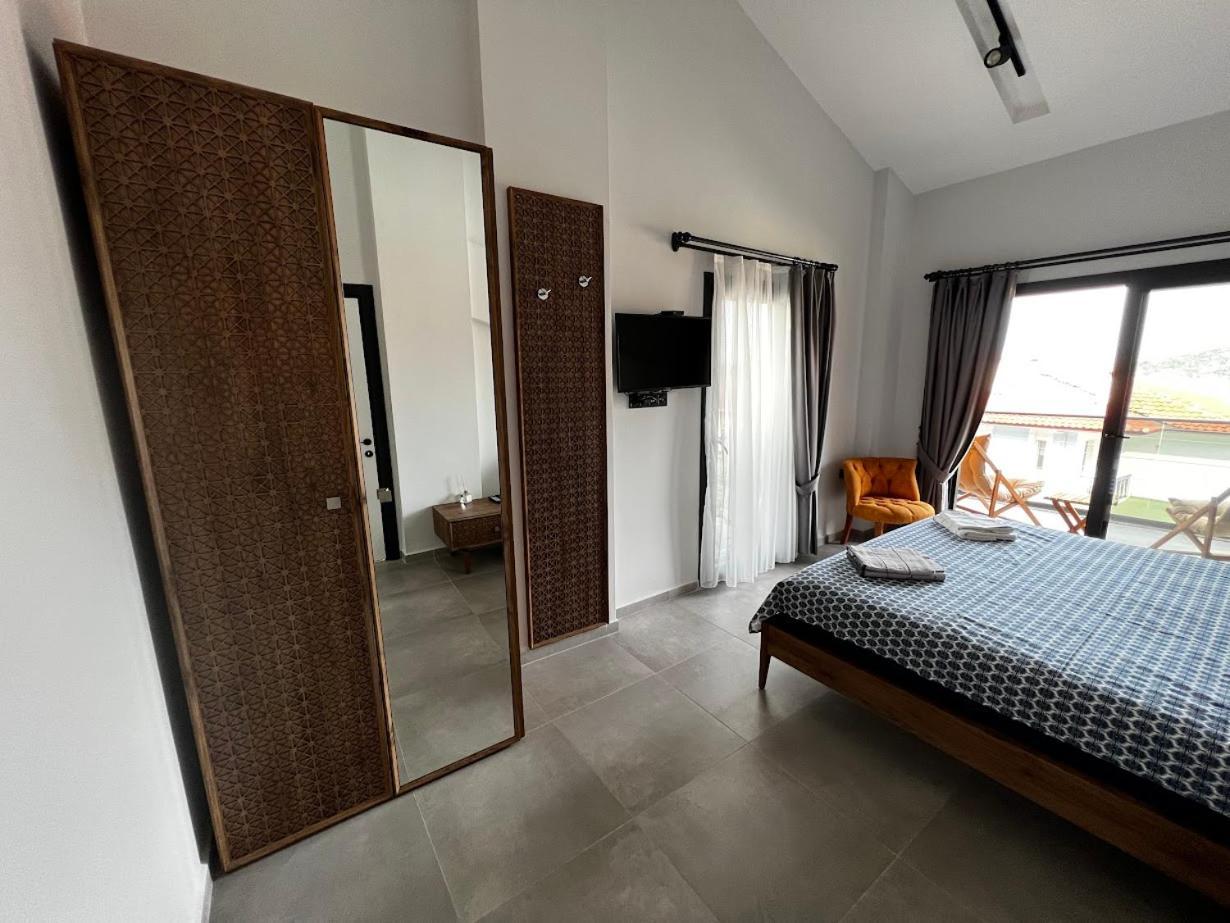 Black Pearl Turunc Villa *