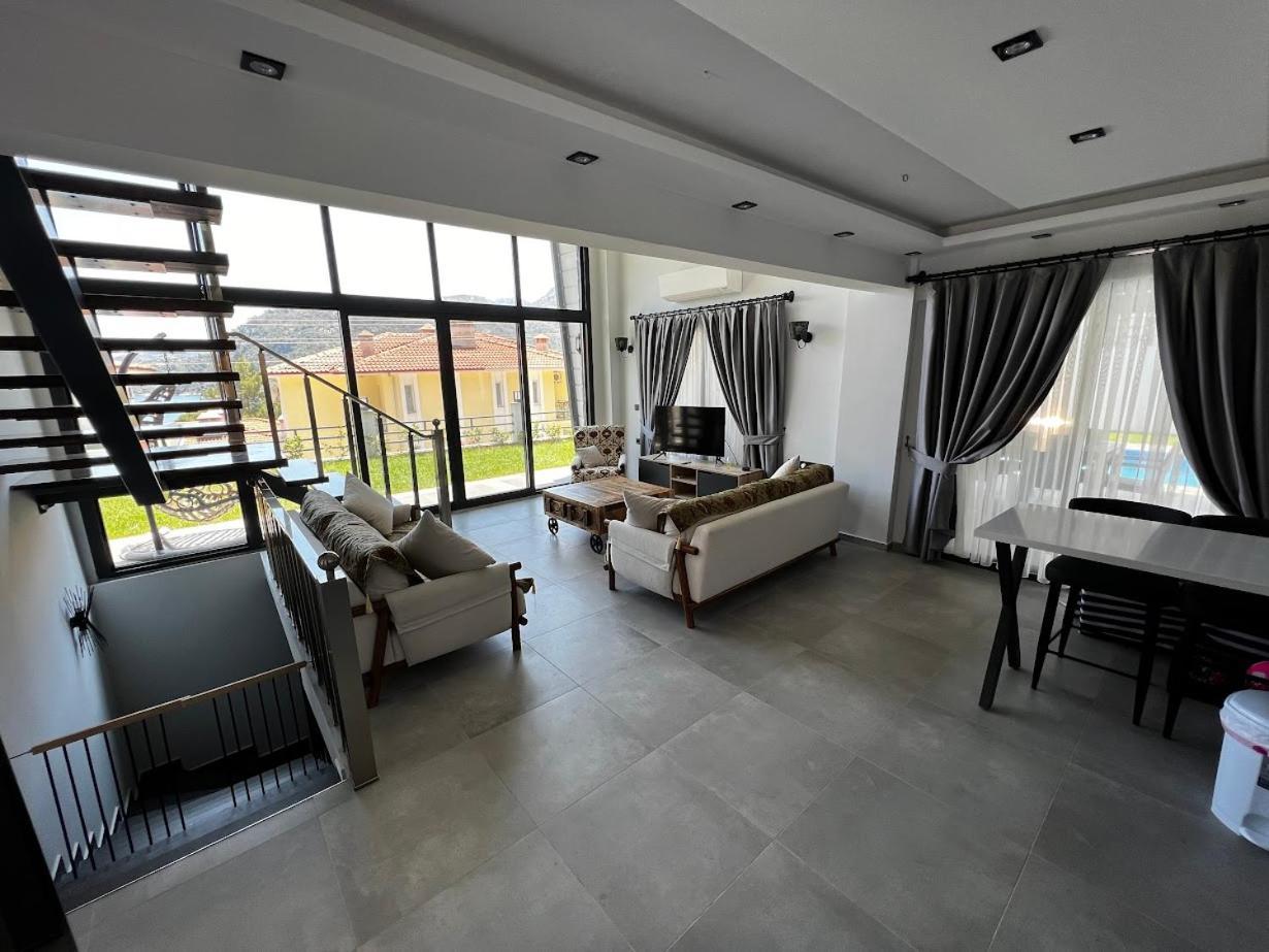 Black Pearl Turunc Villa