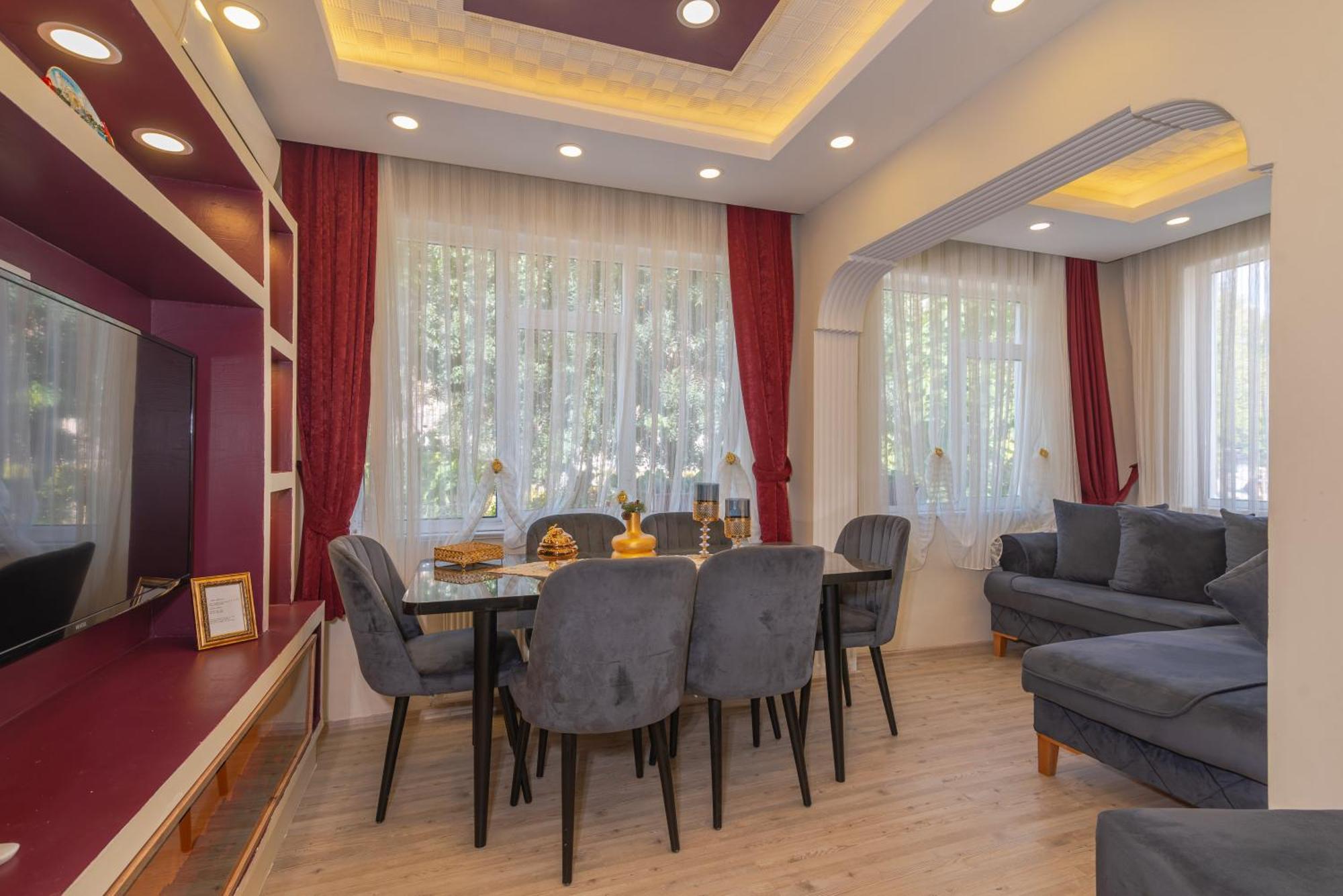 Aparthotel Grand Bella *