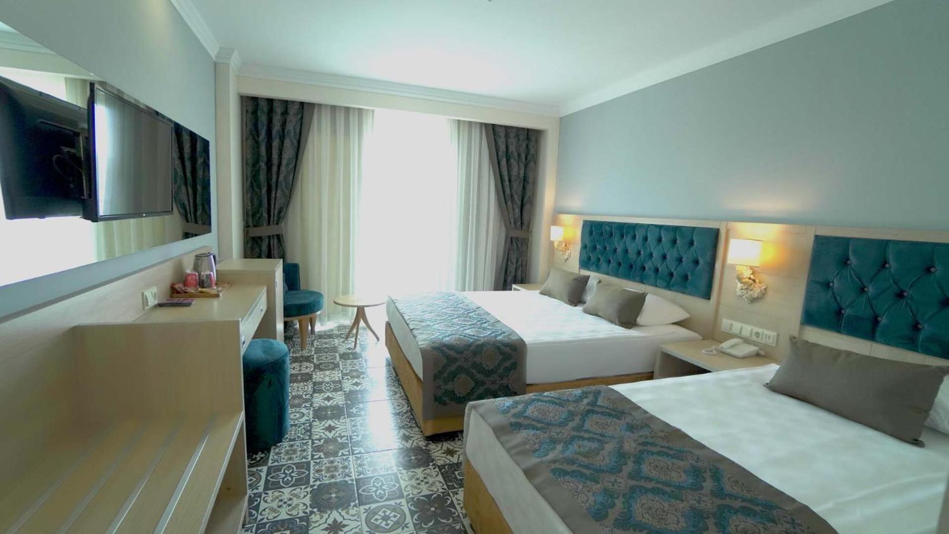 Hotel Dream World Palace 5*