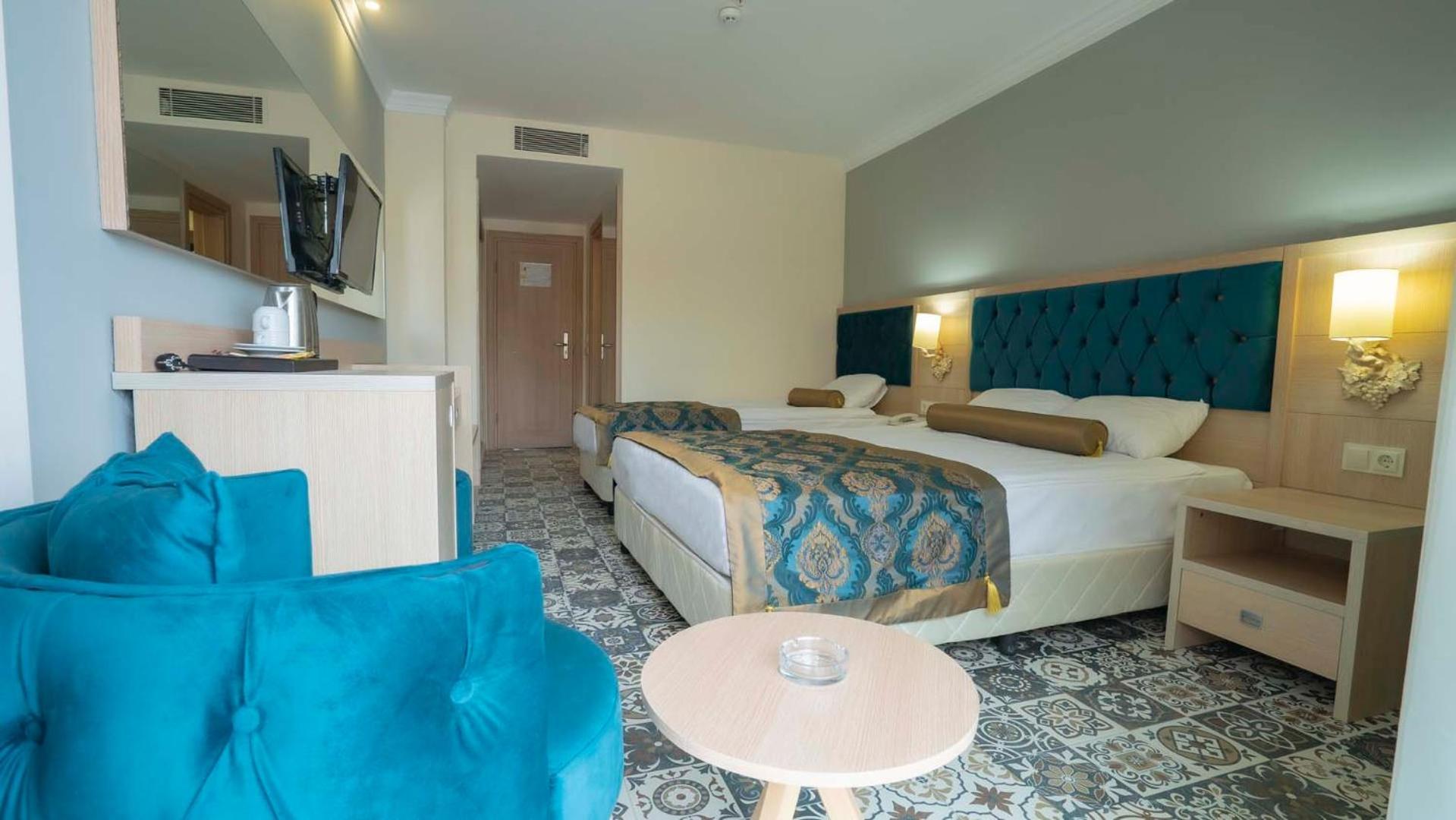 Dream World Palace Hotel