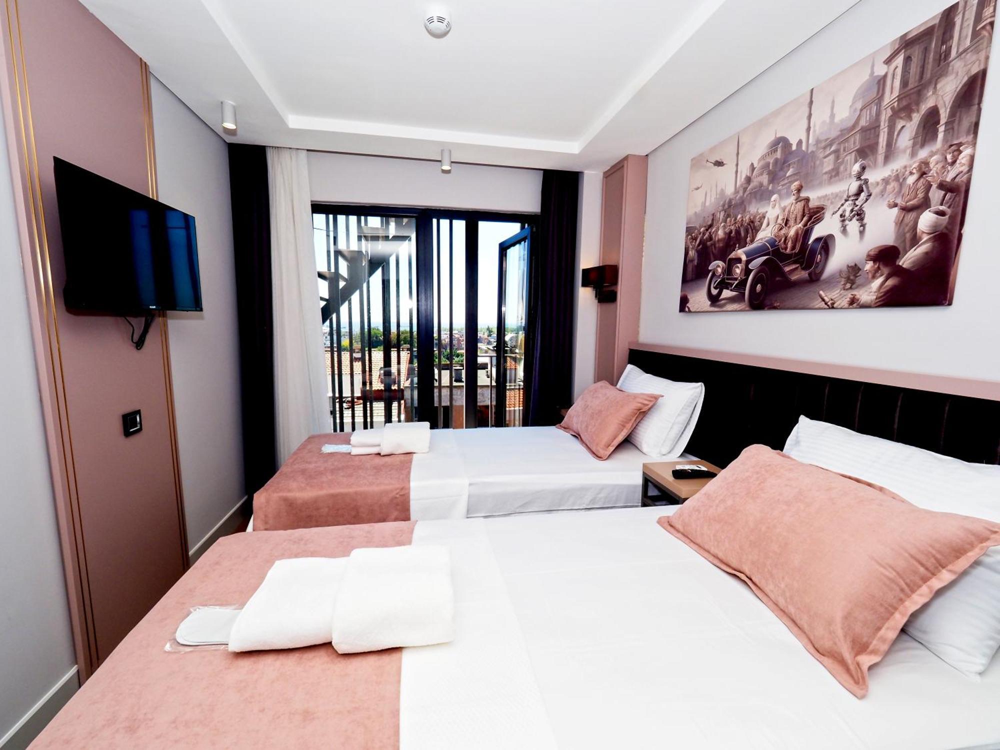 Premium Old Hotel 3*