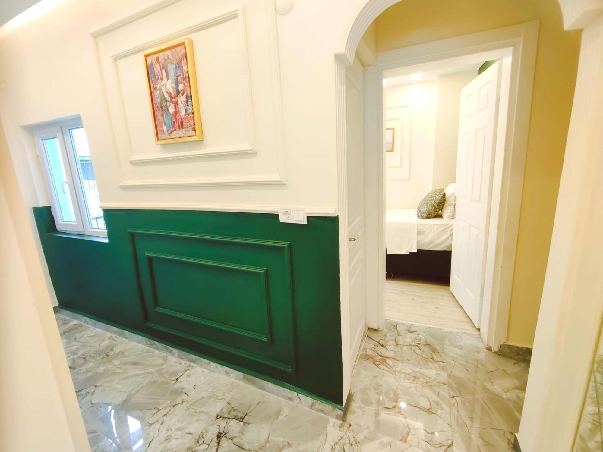 Aparthotel Grand Bella *