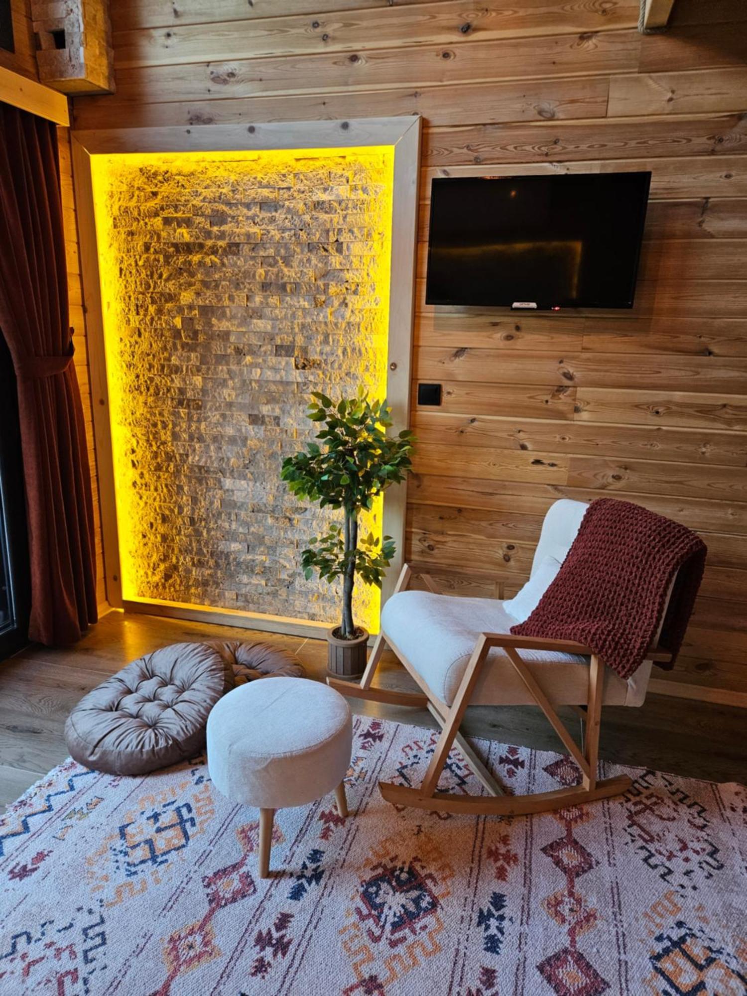 Heyamoo Tatil Koeyue Bed & Breakfast