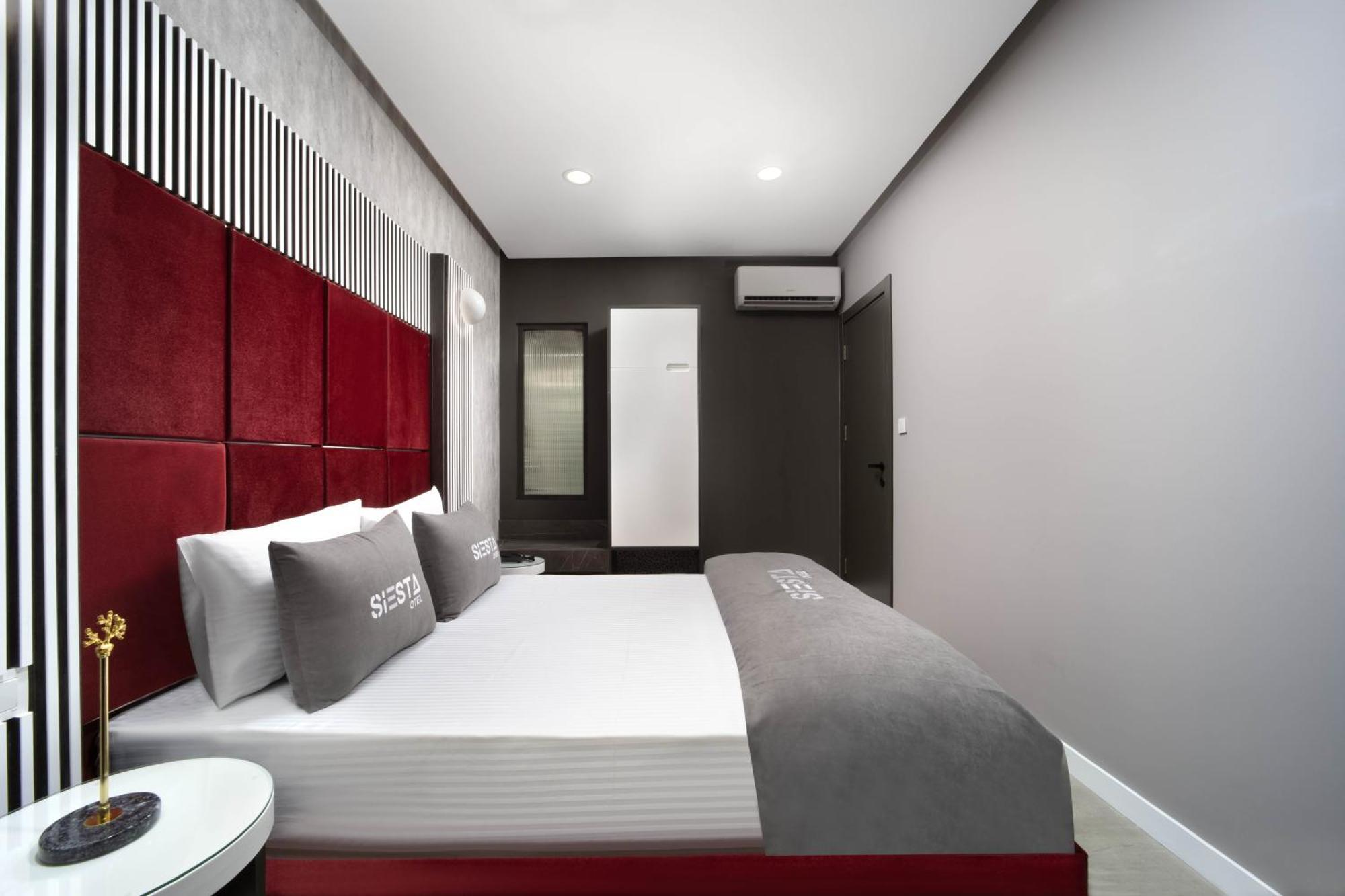 Hotel Siesta Bakirkoey 3*