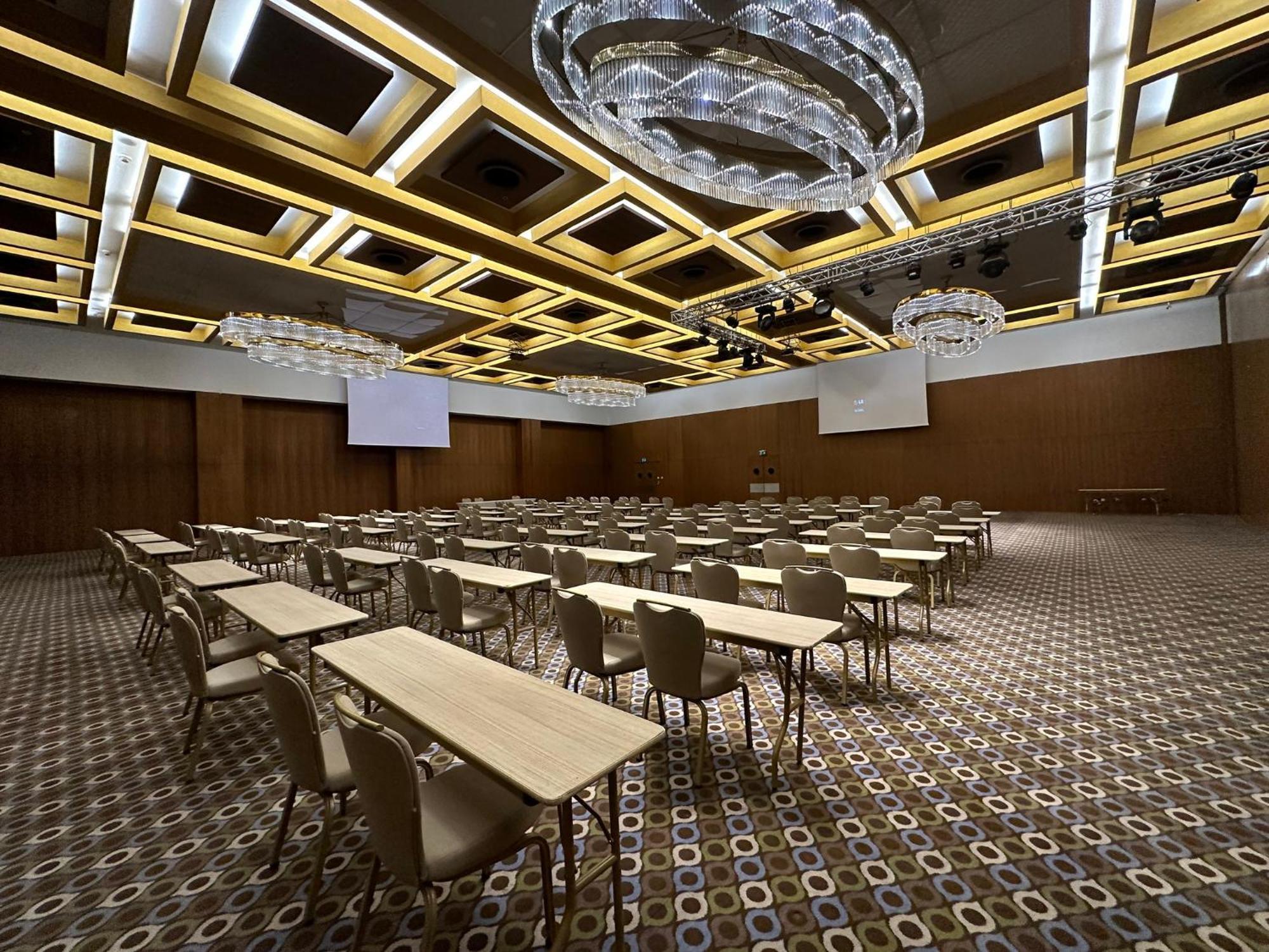 Hotel Crowne Plaza By Ihg Kayseri