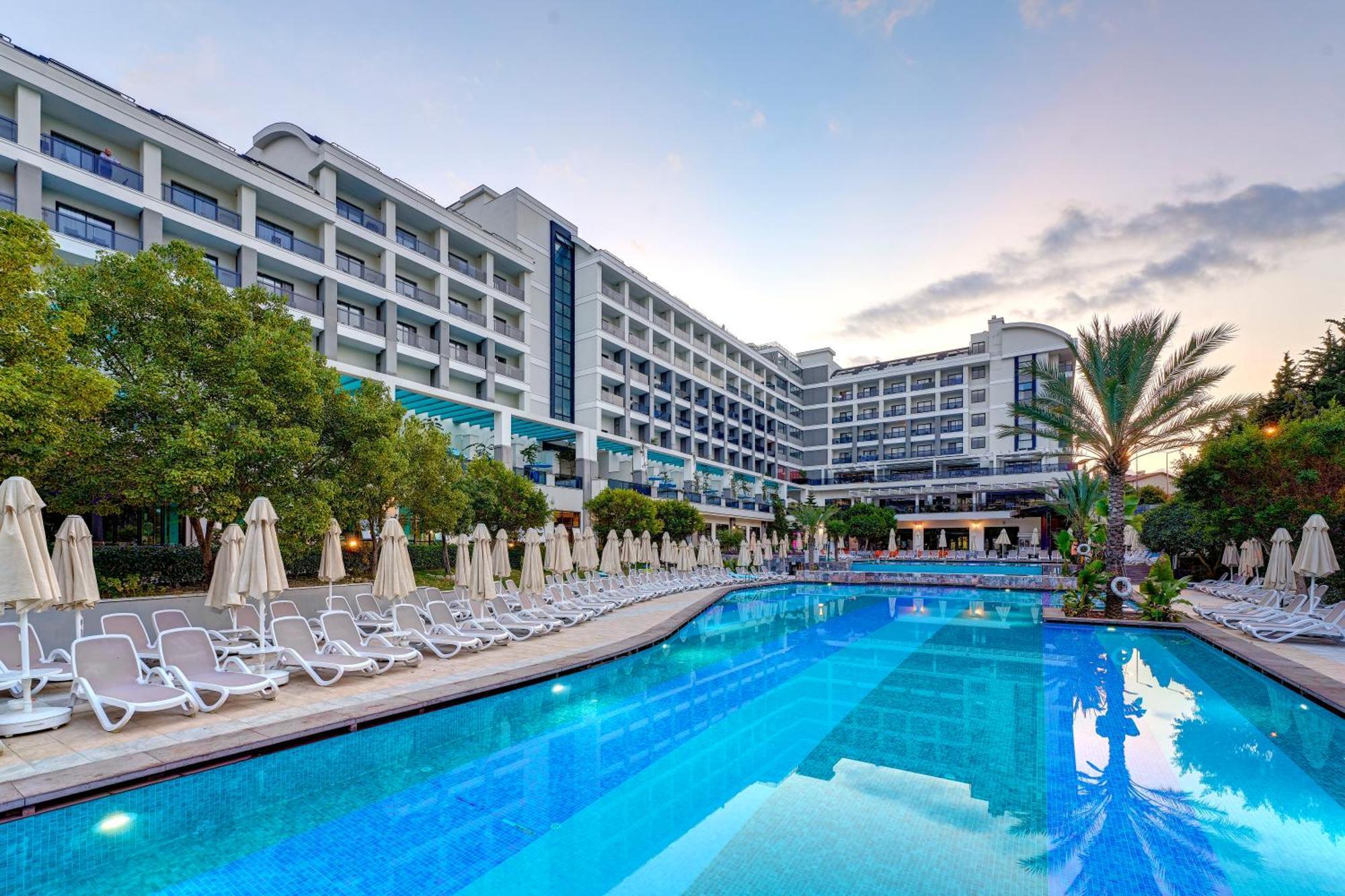 Seaden Valentine & (adults Only) Hotel Side