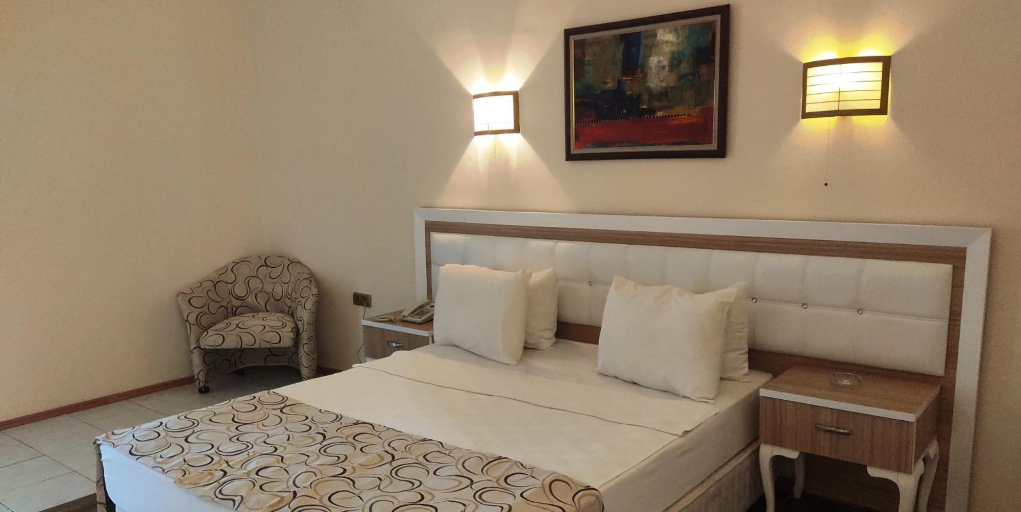 Hotel Phoenix Sun 3*