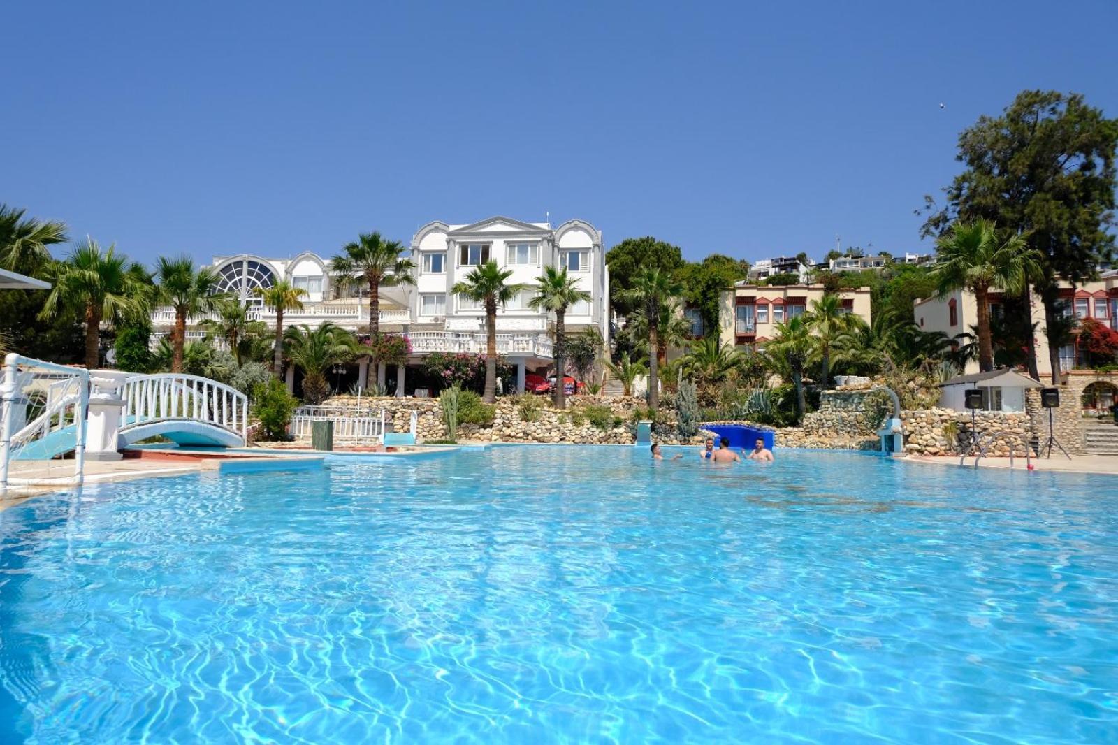 Phoenix Sun Hotel 3*