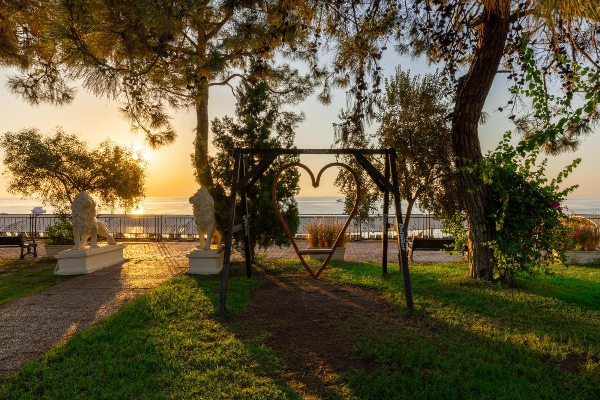 Hotel Club Belpinar-beldibi-kemer 4*