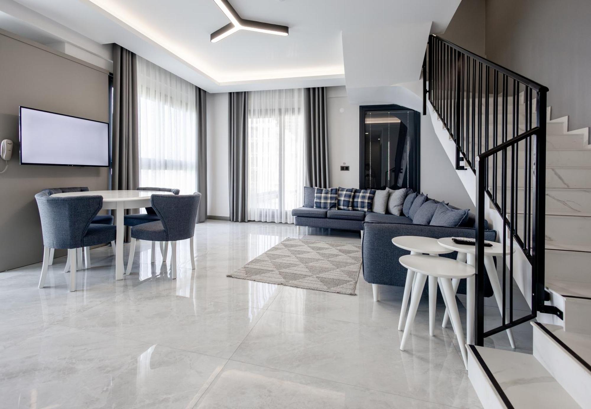 Aparthotel Artan *