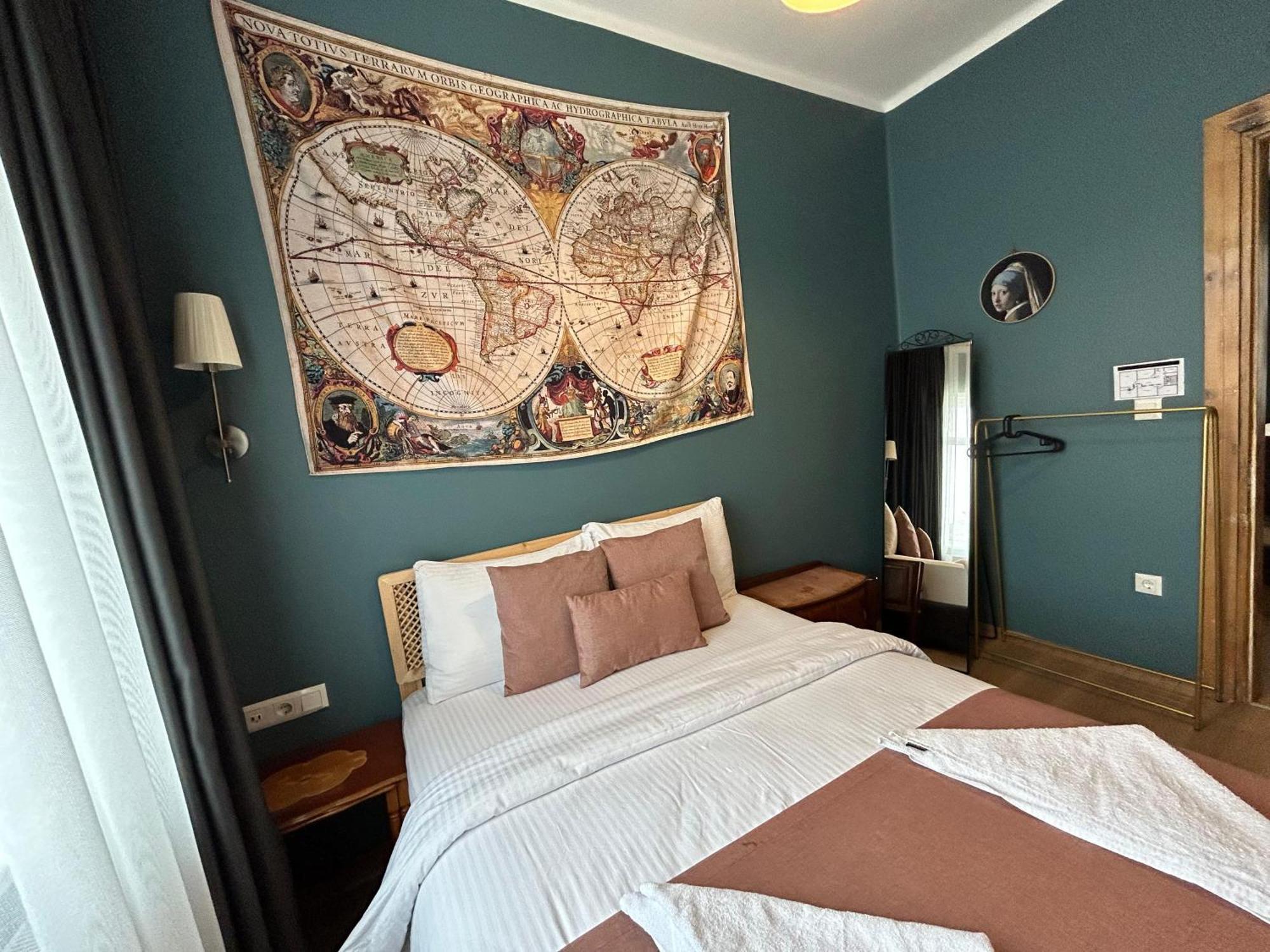 Waterfront By The Tram - Private Terrace With Dome & Golden Horn View In Fatih Istanbul